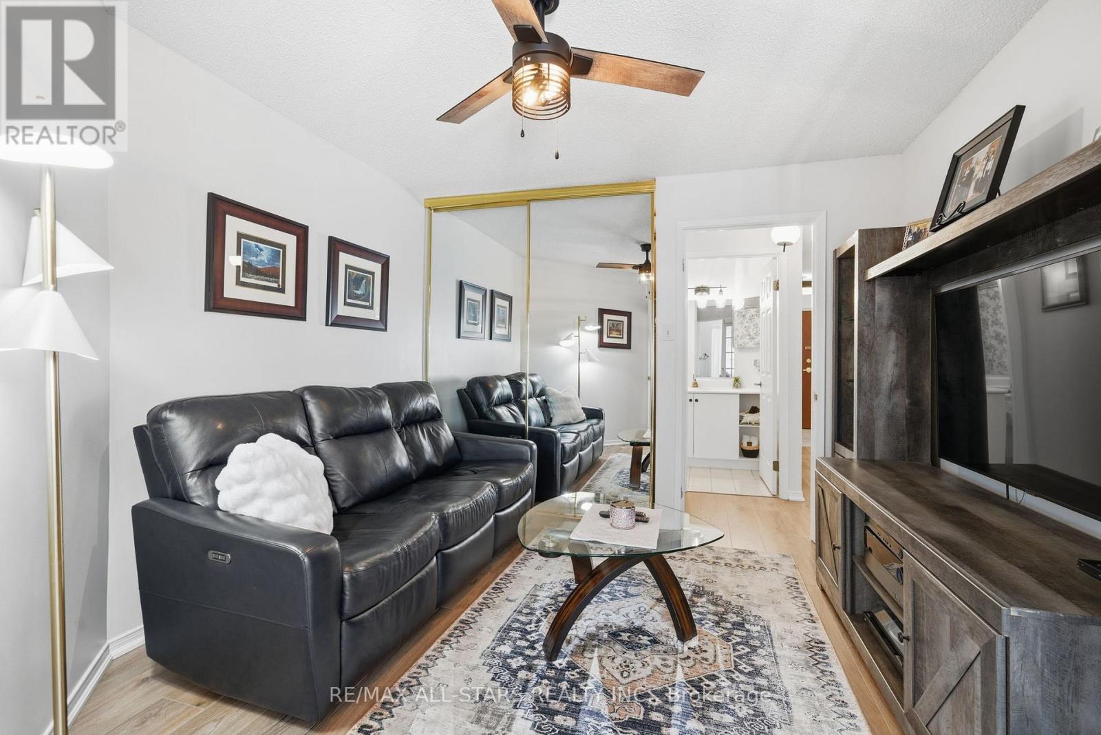 312 - 4 Heritage Way, Kawartha Lakes (Lindsay), Ontario  K9V 5Z2 - Photo 17 - X12993098