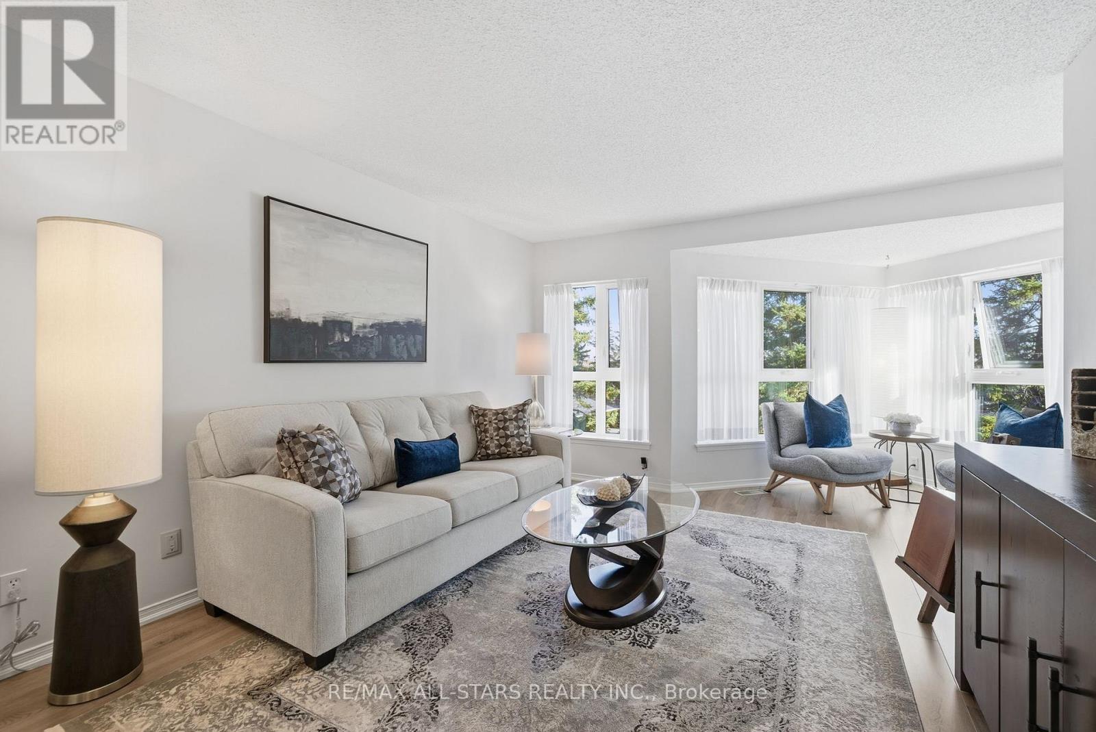 312 - 4 Heritage Way, Kawartha Lakes (Lindsay), Ontario  K9V 5Z2 - Photo 19 - X12993098