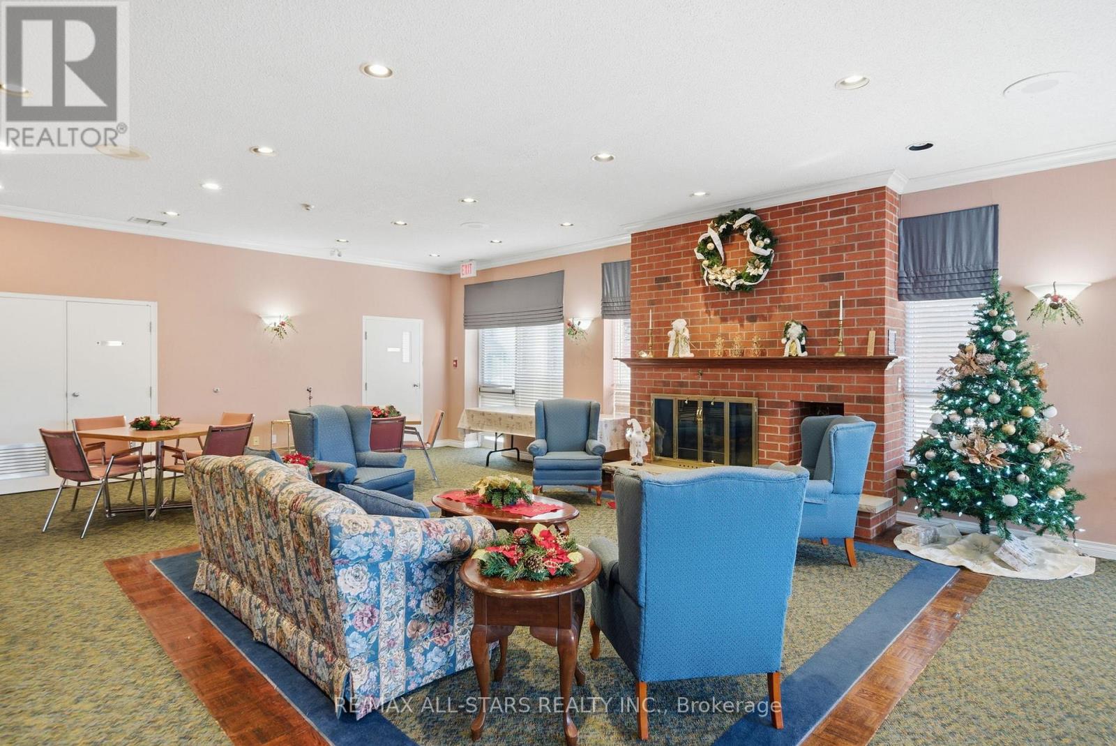 312 - 4 Heritage Way, Kawartha Lakes (Lindsay), Ontario  K9V 5Z2 - Photo 7 - X12993098