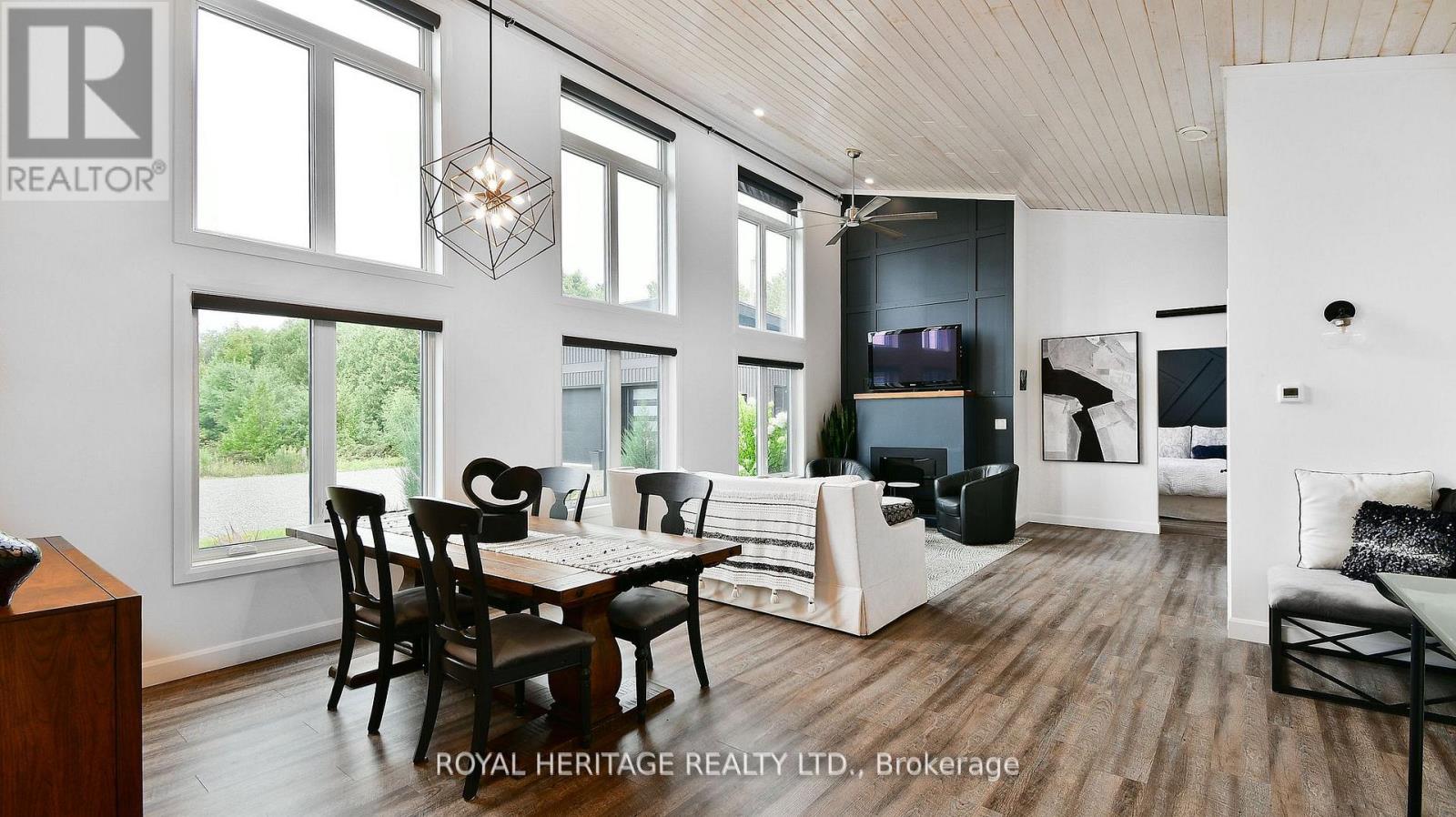 9 Hunts Line Road, Trent Lakes, Ontario  K0L 1J0 - Photo 12 - X12994370