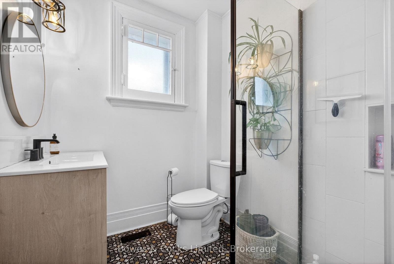 82 Queen Street, Selwyn, Ontario  K0L 2H0 - Photo 20 - X12994740