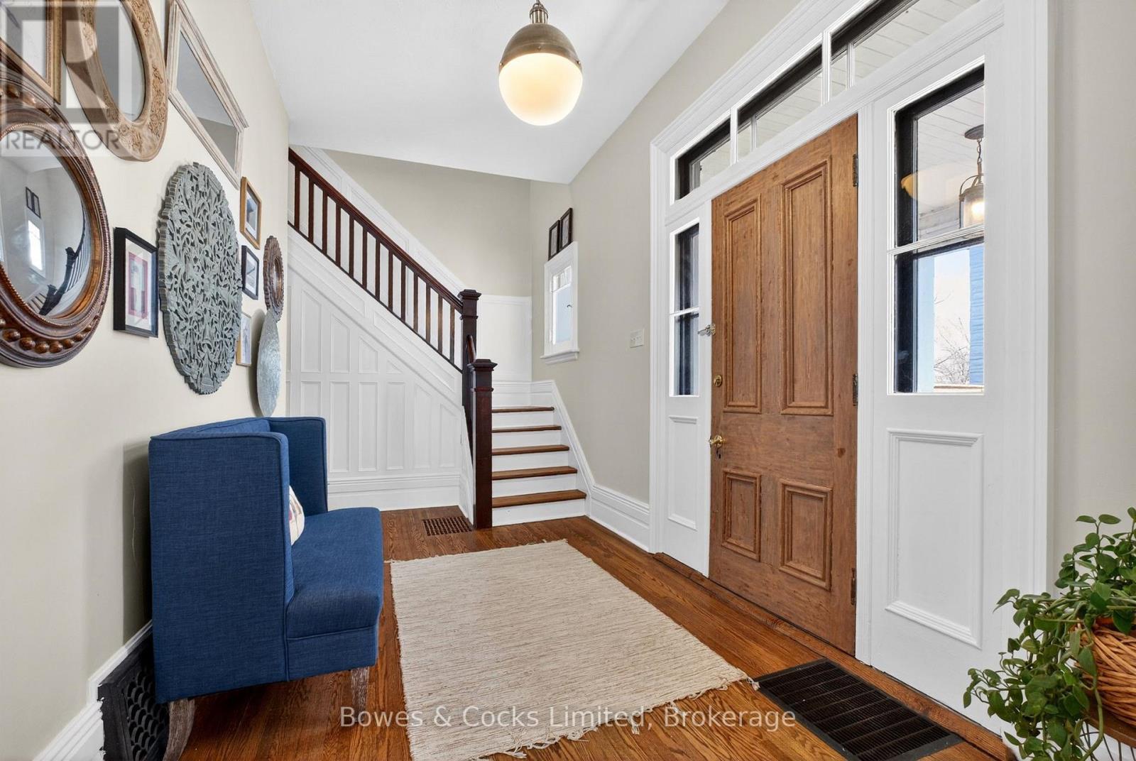 82 Queen Street, Selwyn, Ontario  K0L 2H0 - Photo 6 - X12994740