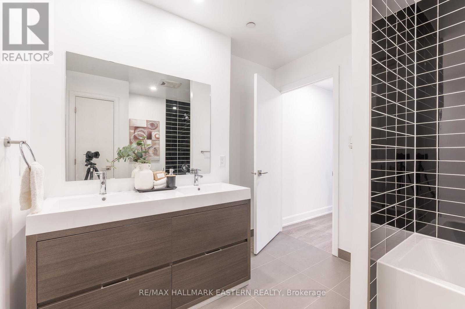 505 - 195 Hunter Street E, Peterborough (Ashburnham Ward 4), Ontario  K9H 0K6 - Photo 19 - X12994906