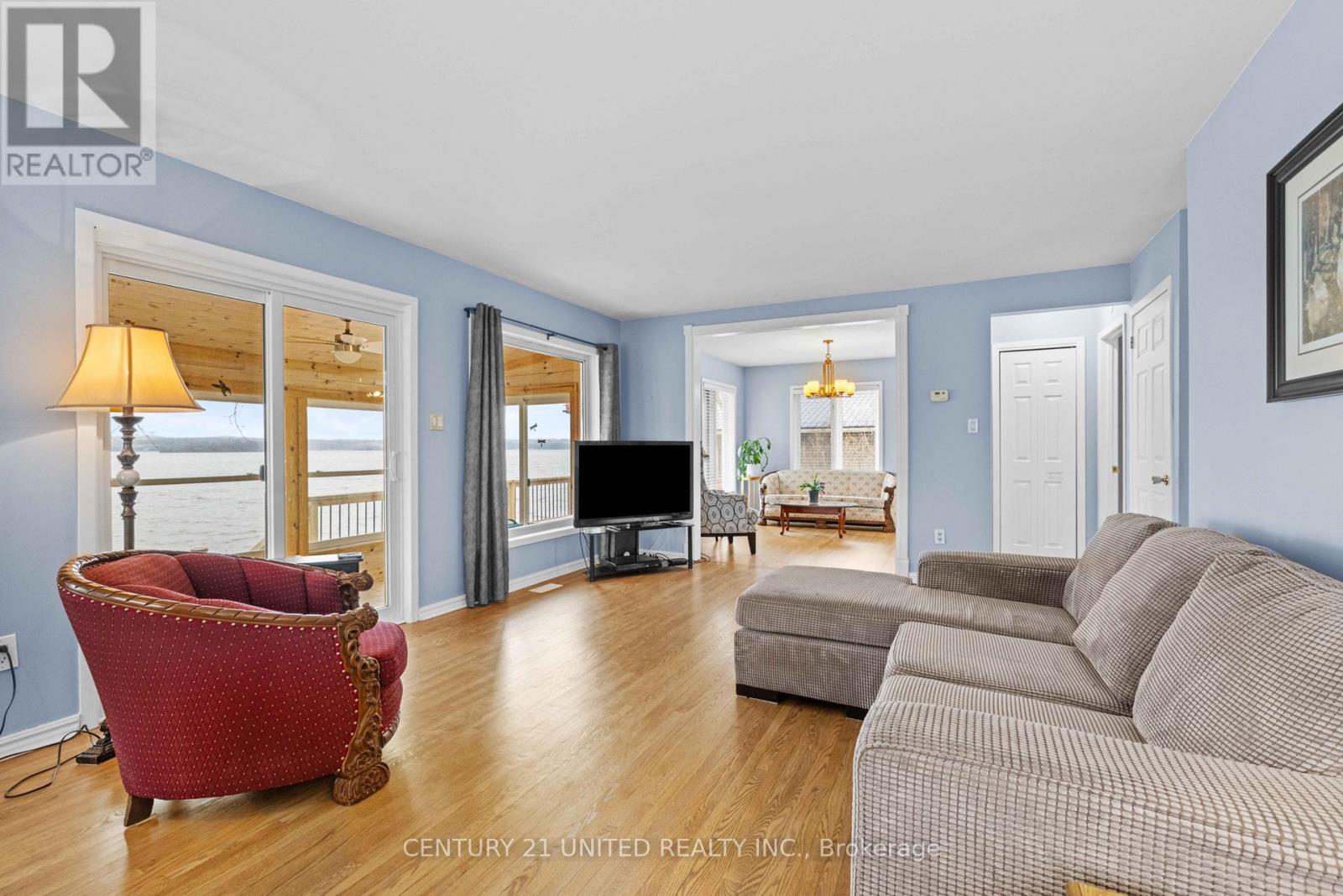 40 Ivey Lane, Otonabee-South Monaghan, Ontario  K0L 2G0 - Photo 4 - X12994928