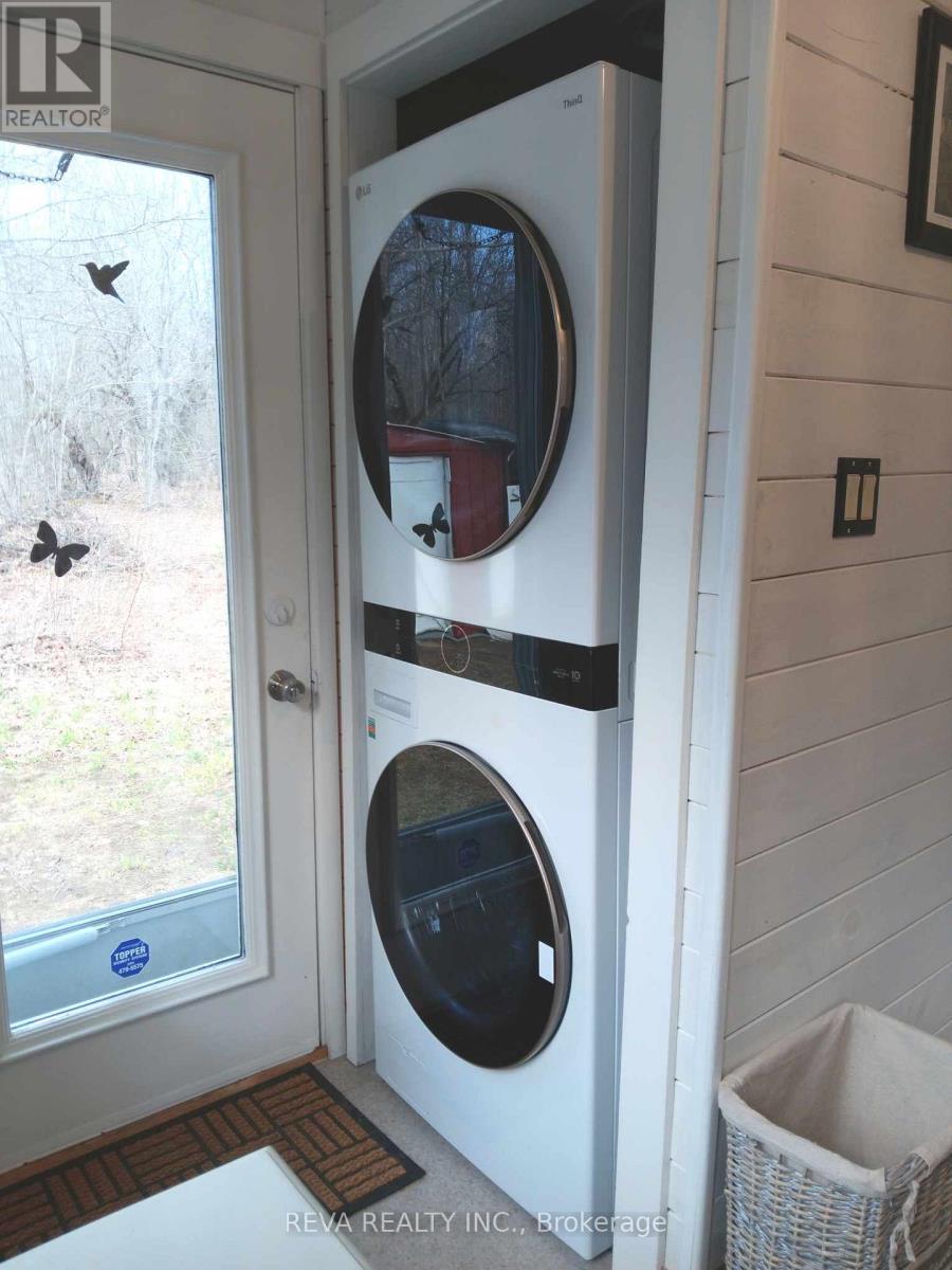 1476 Hillsview Road, Hastings Highlands (Monteagle Ward), Ontario  K0L 2R0 - Photo 11 - X12995388