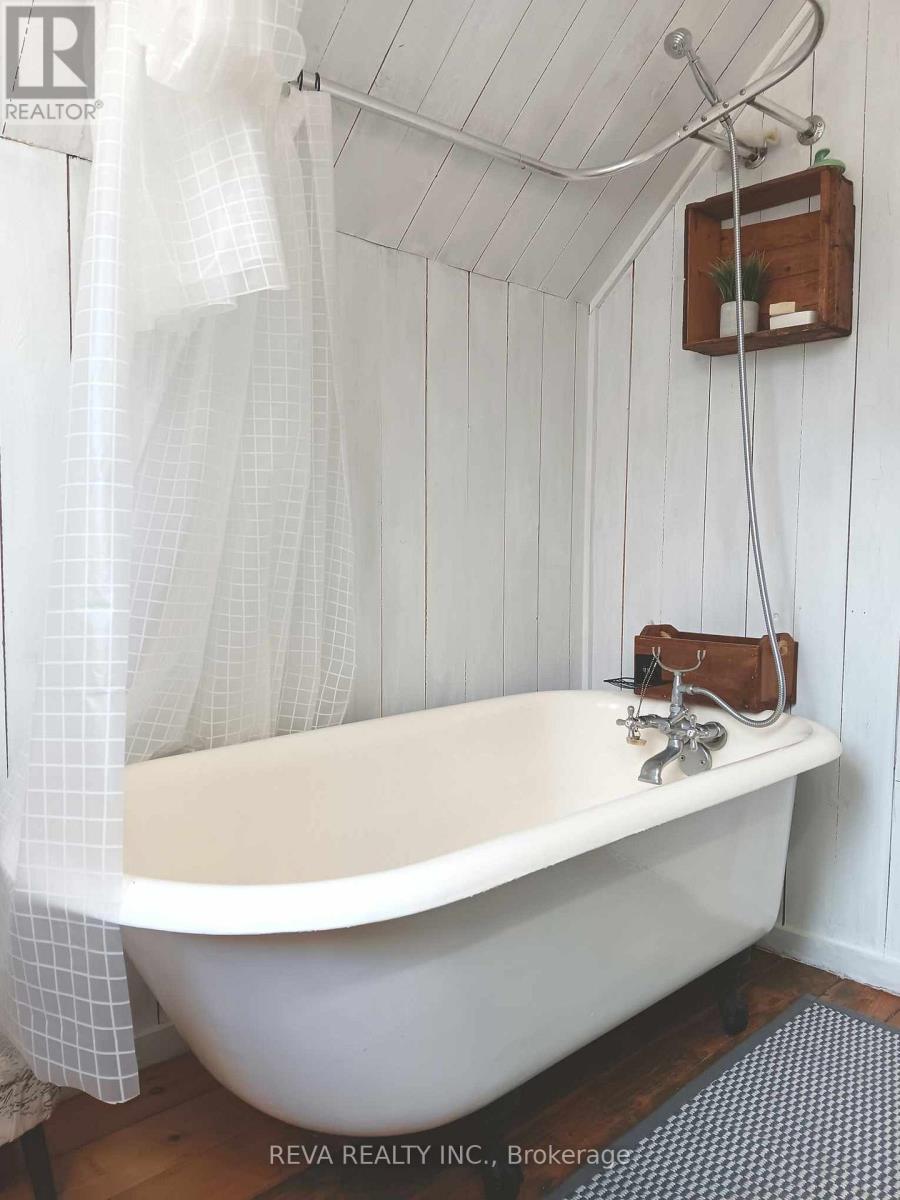 1476 Hillsview Road, Hastings Highlands (Monteagle Ward), Ontario  K0L 2R0 - Photo 18 - X12995388