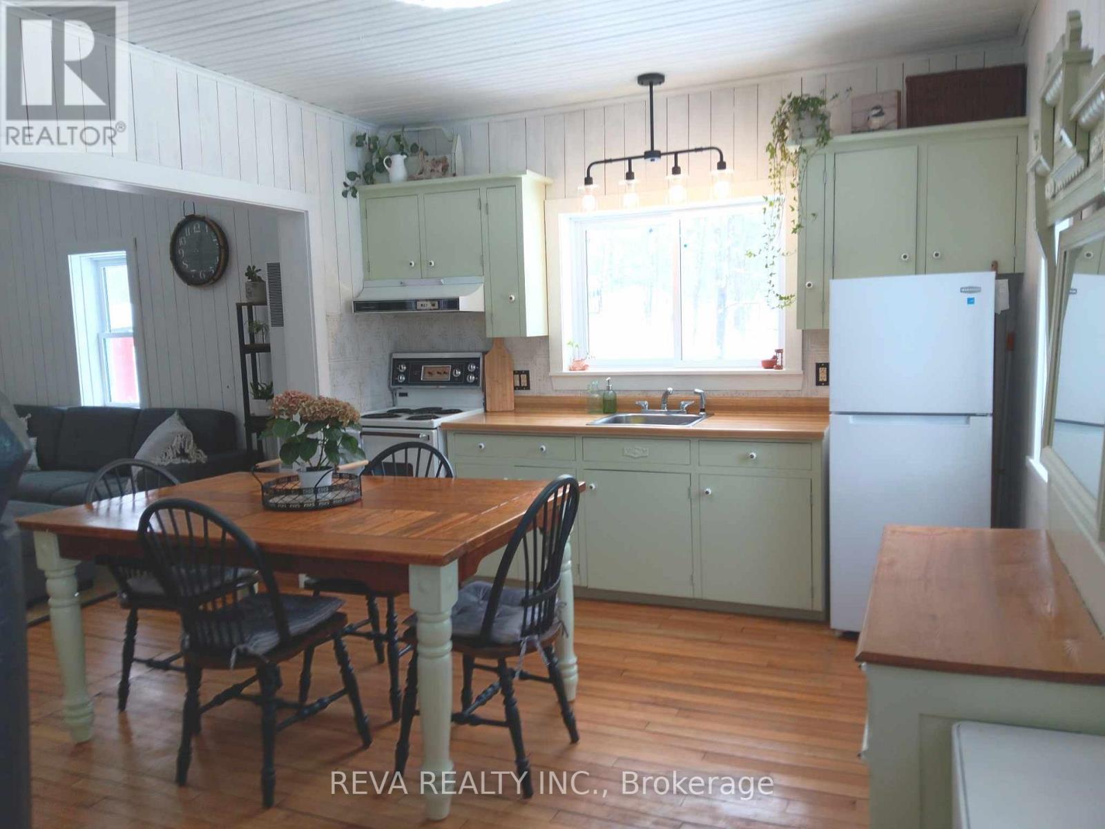 1476 Hillsview Road, Hastings Highlands (Monteagle Ward), Ontario  K0L 2R0 - Photo 4 - X12995388