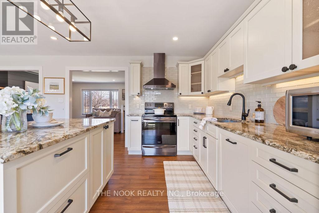 1915 County Road 2 Road, Otonabee-South Monaghan, Ontario  K9J 6X7 - Photo 14 - X12995436