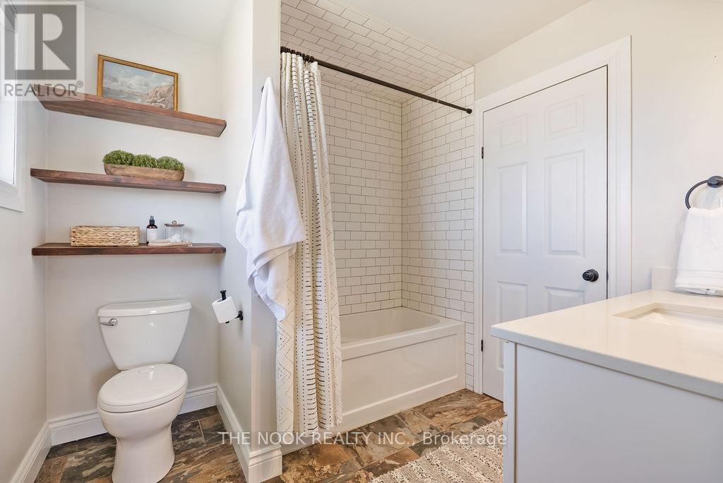 1915 County Road 2 Road, Otonabee-South Monaghan, Ontario  K9J 6X7 - Photo 22 - X12995436