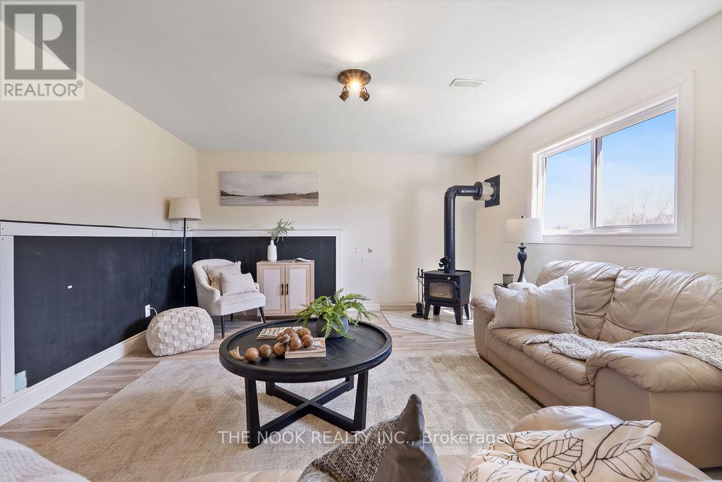 1915 County Road 2 Road, Otonabee-South Monaghan, Ontario  K9J 6X7 - Photo 32 - X12995436