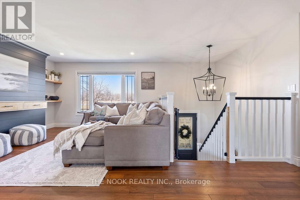 1915 County Road 2 Road, Otonabee-South Monaghan, Ontario  K9J 6X7 - Photo 7 - X12995436