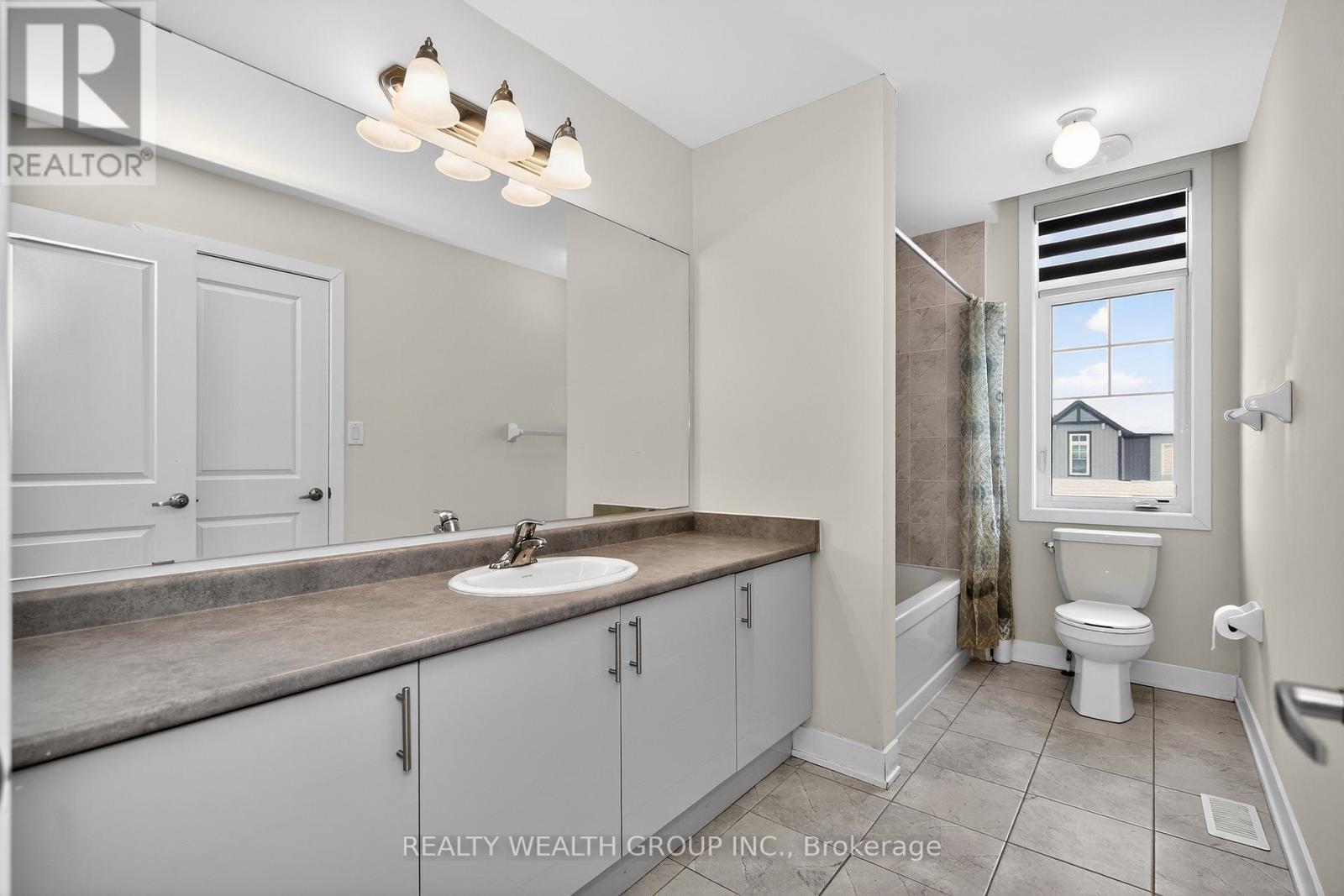 803 Griffin Trail, Peterborough (Monaghan Ward 2), Ontario  K9K 0J1 - Photo 35 - X12995932