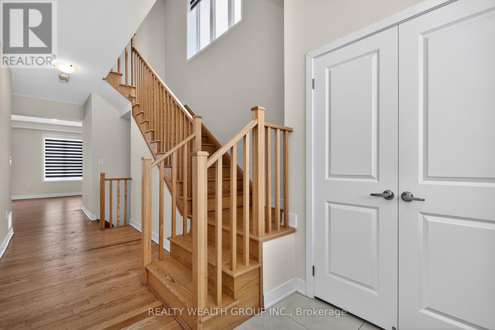 803 Griffin Trail, Peterborough (Monaghan Ward 2), Ontario  K9K 0J1 - Photo 4 - X12995932