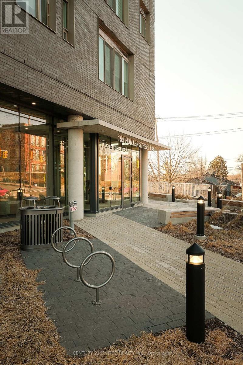 610 - 195 Hunter Street E, Peterborough (Ashburnham Ward 4), Ontario  K9H 0K6 - Photo 2 - X12996282