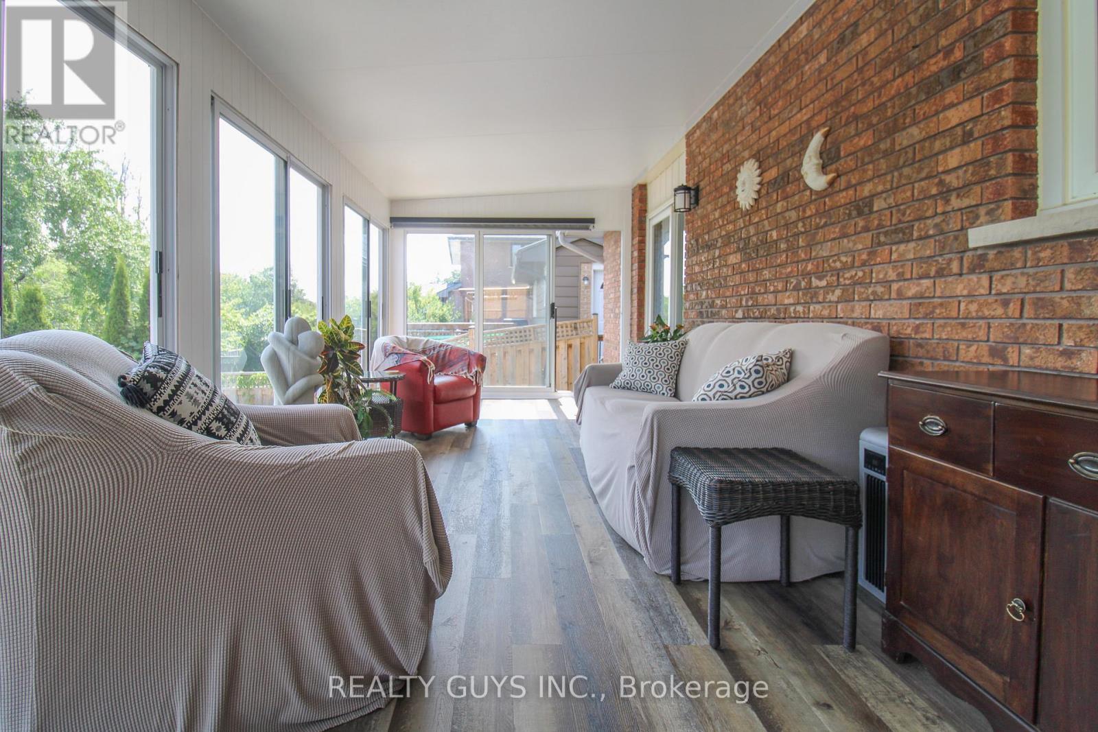 2515 Farmcrest Avenue, Peterborough (Ashburnham Ward 4), Ontario  K9L 1R8 - Photo 29 - X12996306