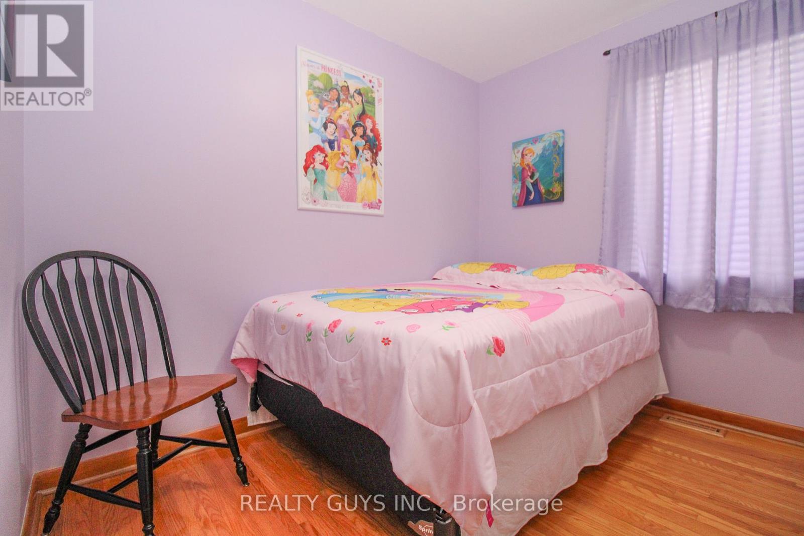 734 Crawford Place, Peterborough (Otonabee Ward 1), Ontario  K9J 3X3 - Photo 25 - X12996340