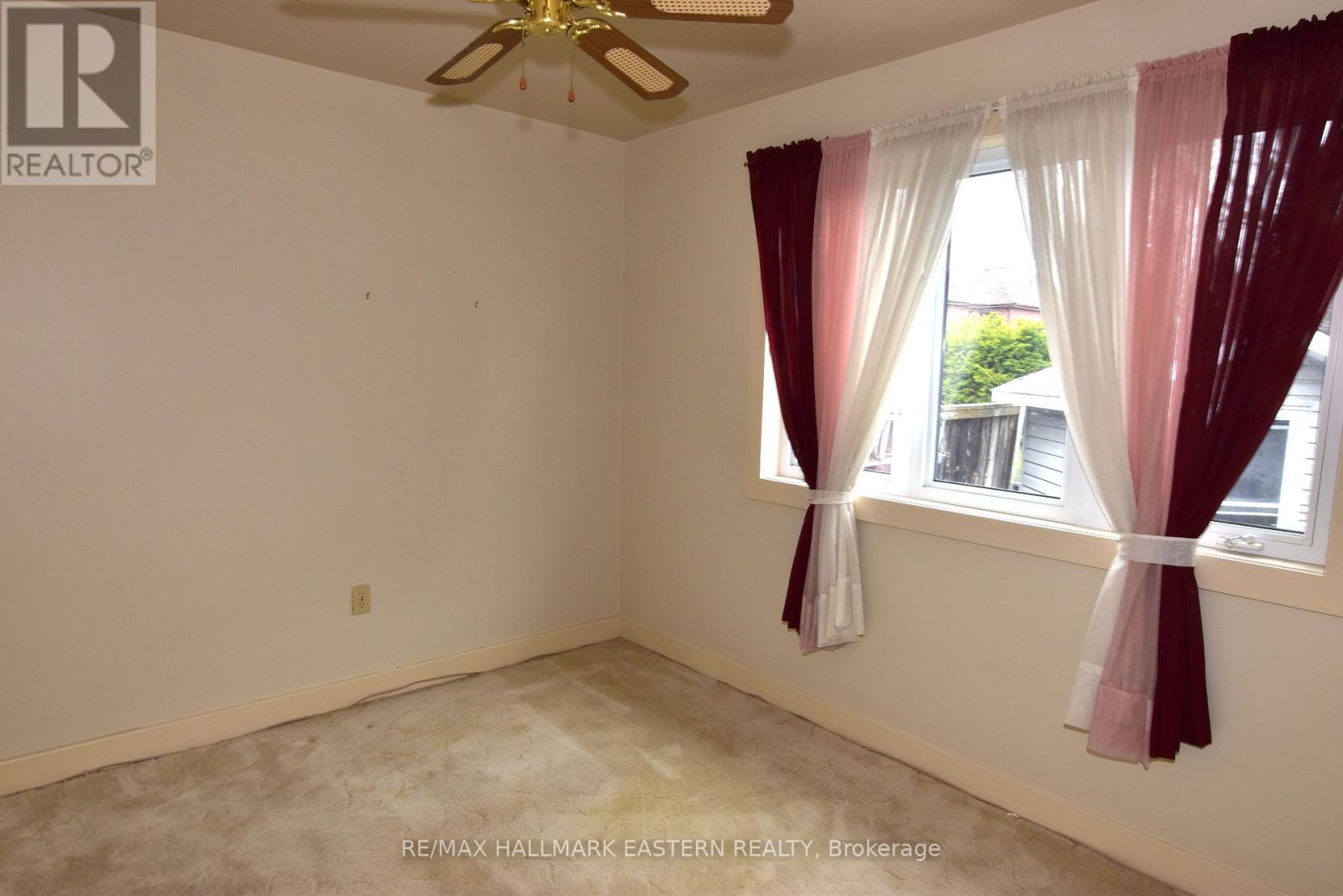 630 Cameron Street, Peterborough (Otonabee Ward 1), Ontario  K9J 3Z8 - Photo 7 - X12996914