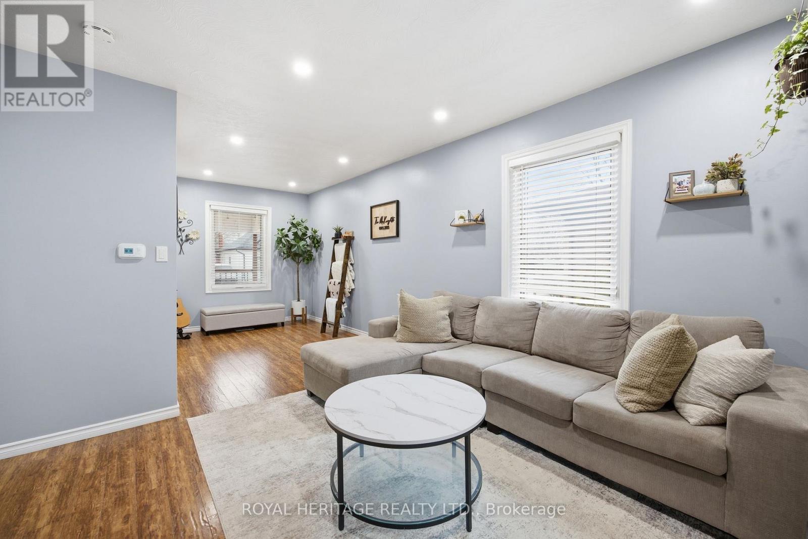 395 Edison Avenue, Peterborough (Otonabee Ward 1), Ontario  K9J 4G4 - Photo 10 - X12997248