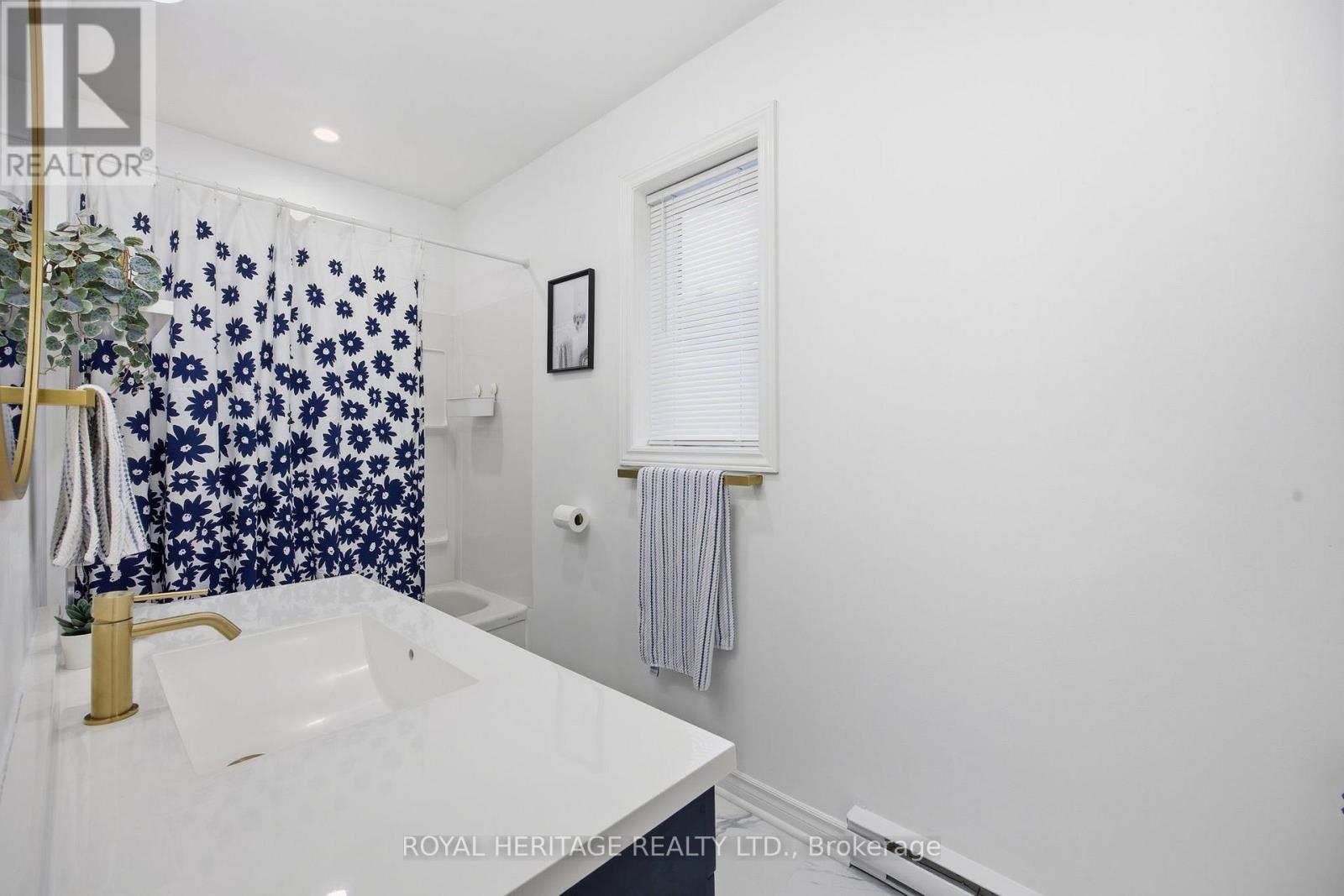 395 Edison Avenue, Peterborough (Otonabee Ward 1), Ontario  K9J 4G4 - Photo 21 - X12997248