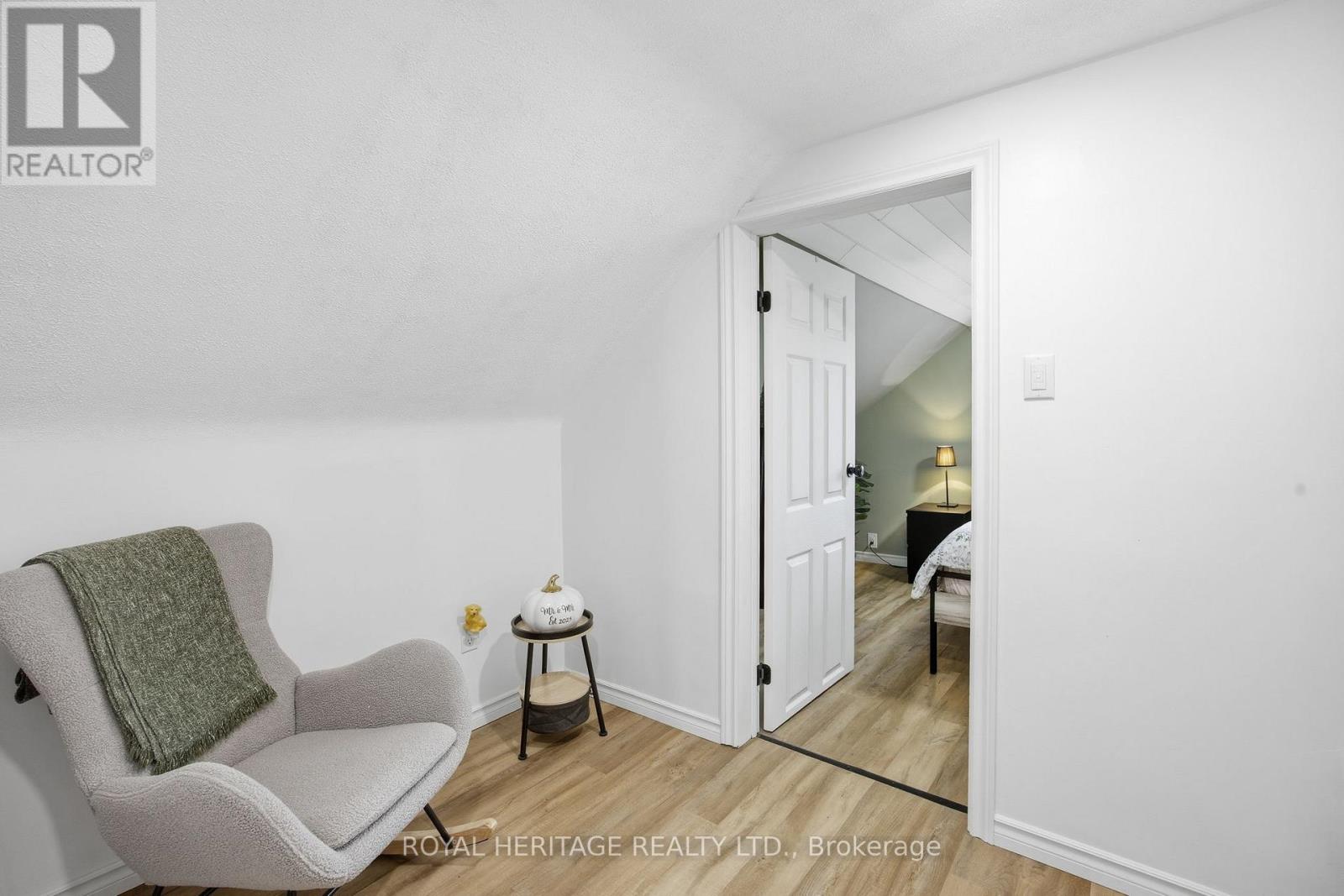 395 Edison Avenue, Peterborough (Otonabee Ward 1), Ontario  K9J 4G4 - Photo 27 - X12997248