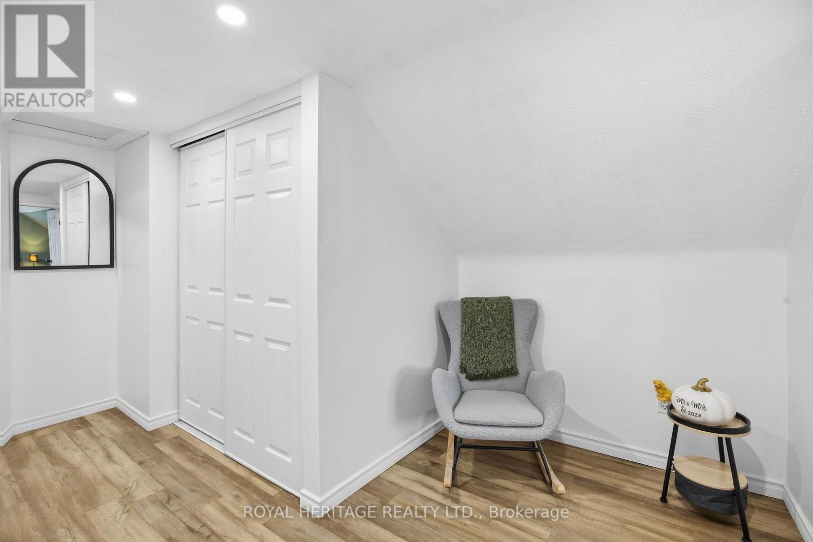 395 Edison Avenue, Peterborough (Otonabee Ward 1), Ontario  K9J 4G4 - Photo 30 - X12997248