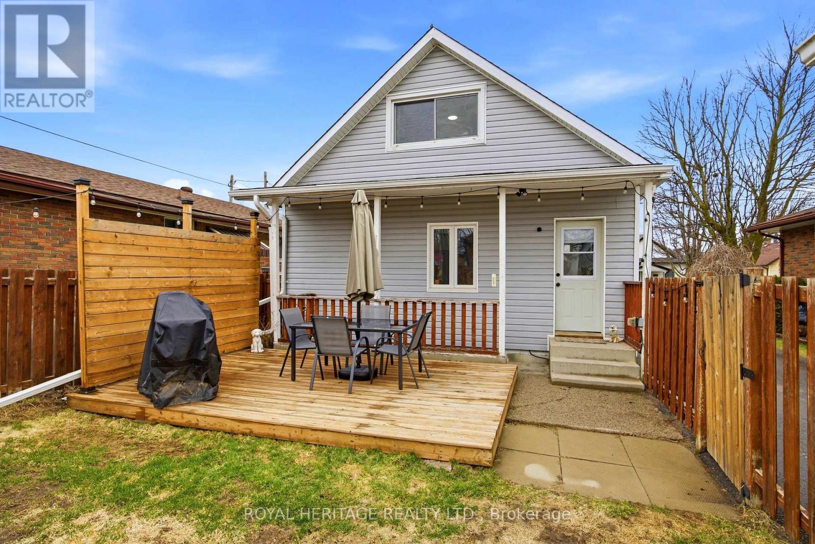 395 Edison Avenue, Peterborough (Otonabee Ward 1), Ontario  K9J 4G4 - Photo 39 - X12997248