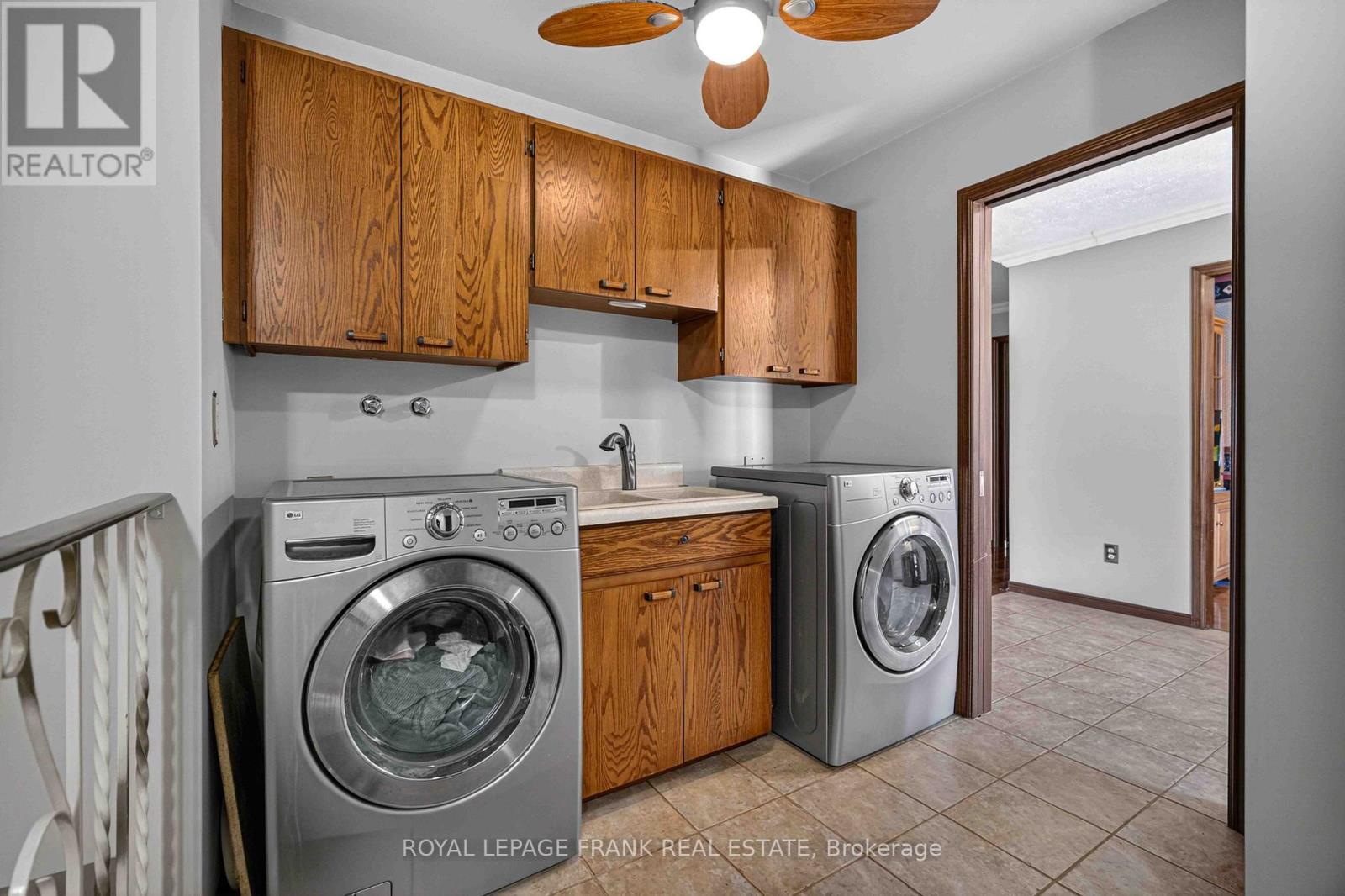 832 Parkhill Road W, Peterborough (Monaghan Ward 2), Ontario  K9J 6P1 - Photo 25 - X12997276