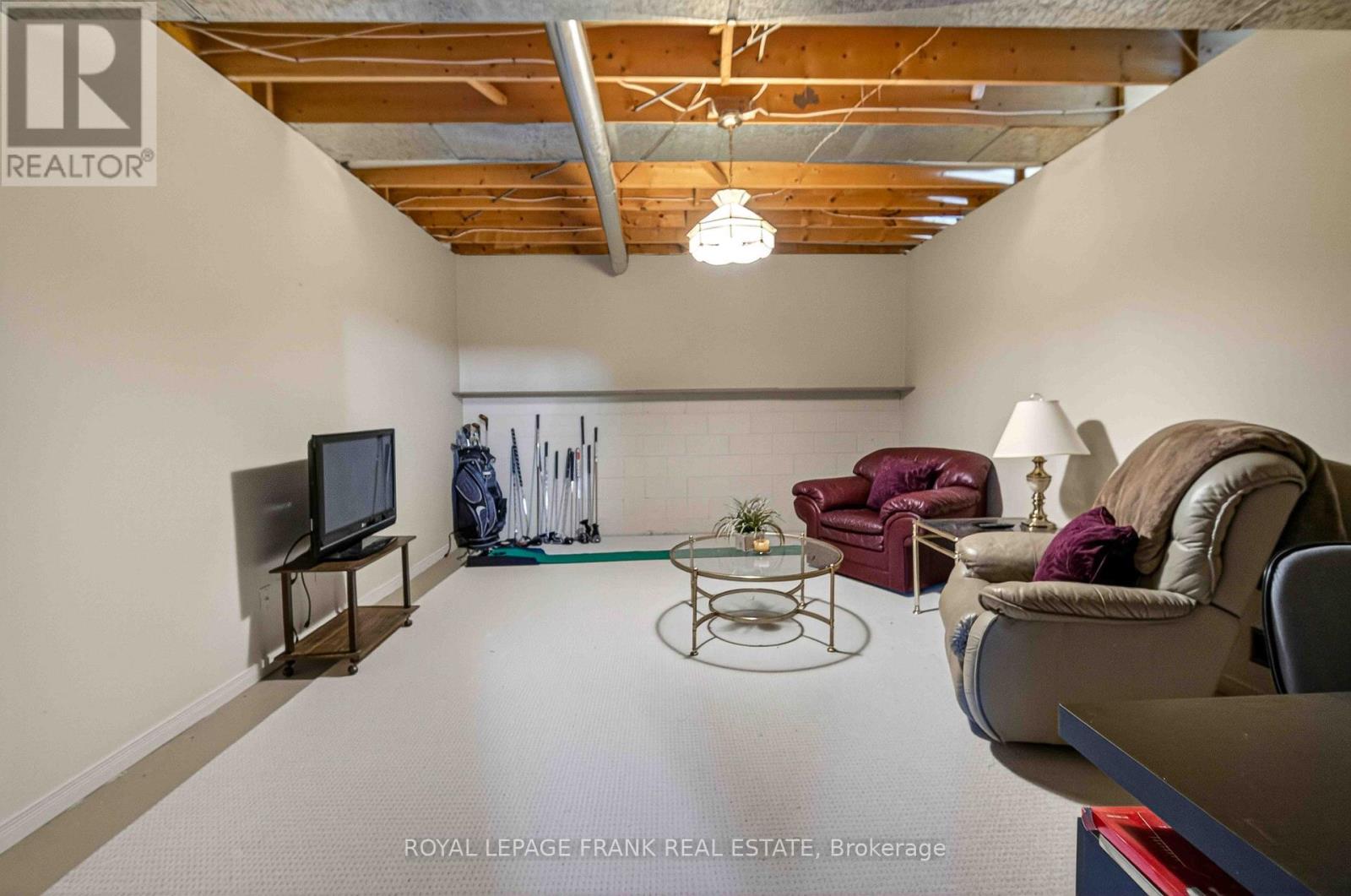 832 Parkhill Road W, Peterborough (Monaghan Ward 2), Ontario  K9J 6P1 - Photo 28 - X12997276