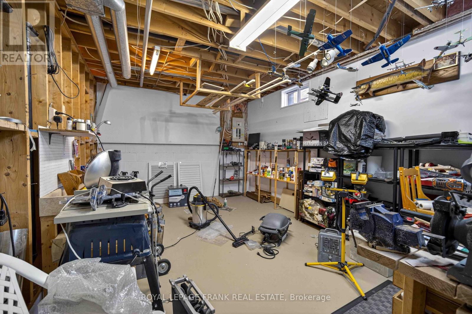 832 Parkhill Road W, Peterborough (Monaghan Ward 2), Ontario  K9J 6P1 - Photo 30 - X12997276