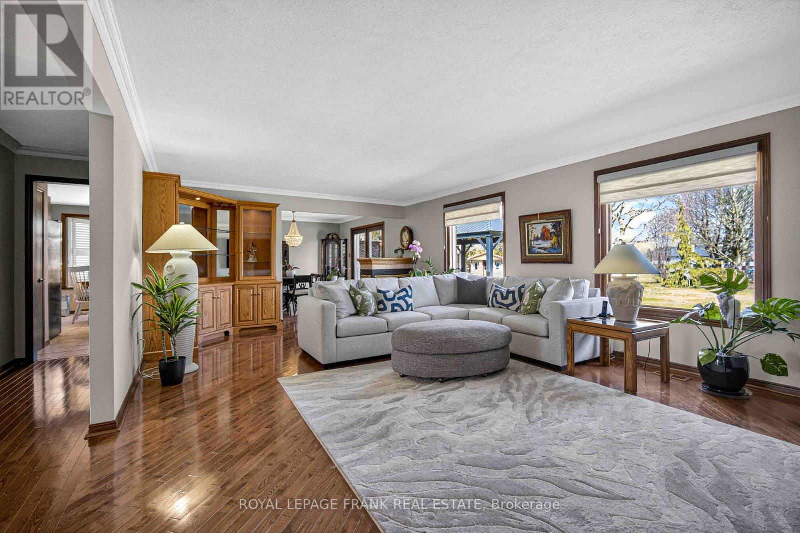 832 Parkhill Road W, Peterborough (Monaghan Ward 2), Ontario  K9J 6P1 - Photo 7 - X12997276