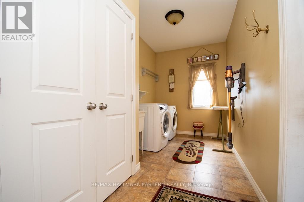 3468 County Rd 36, Trent Lakes, Ontario  K0L 2H0 - Photo 16 - X12997434