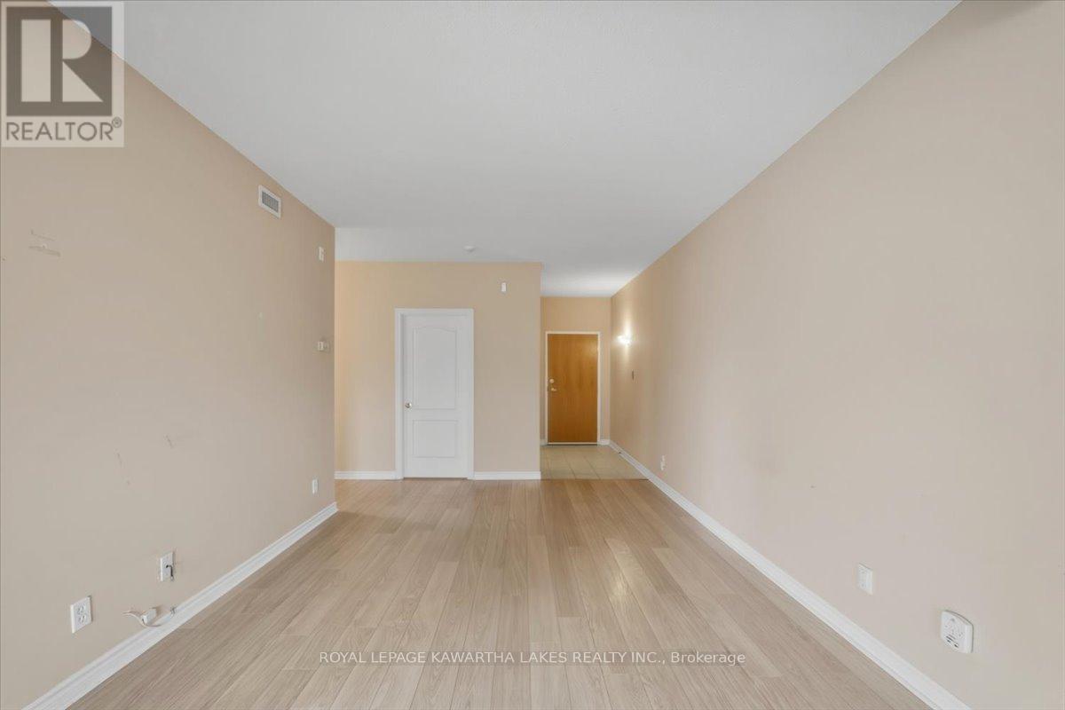 404 - 51 Rivermill Boulevard, Kawartha Lakes (Lindsay), Ontario  K9V 6E8 - Photo 10 - X12999542