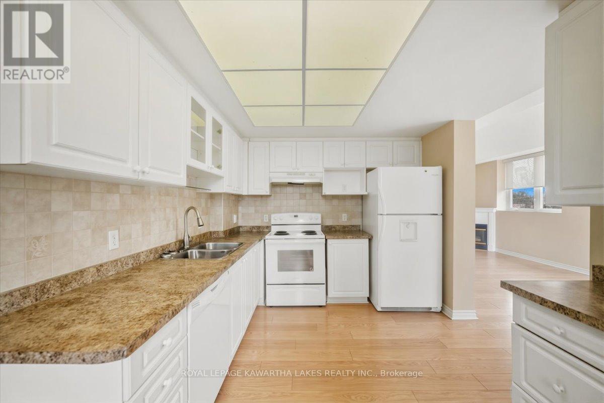 404 - 51 Rivermill Boulevard, Kawartha Lakes (Lindsay), Ontario  K9V 6E8 - Photo 15 - X12999542