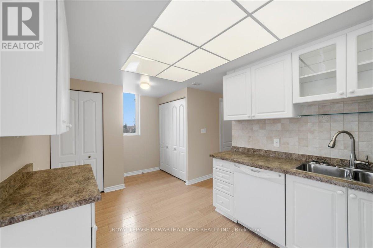 404 - 51 Rivermill Boulevard, Kawartha Lakes (Lindsay), Ontario  K9V 6E8 - Photo 16 - X12999542