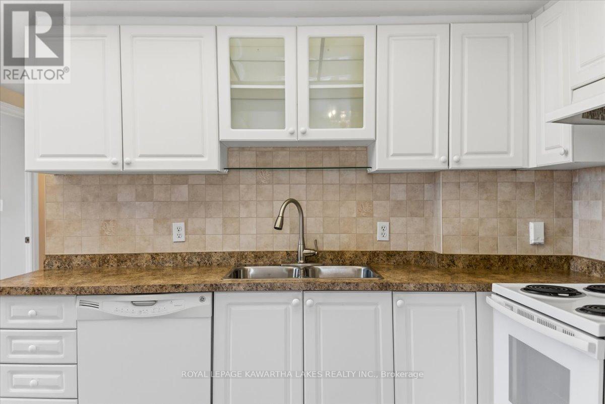 404 - 51 Rivermill Boulevard, Kawartha Lakes (Lindsay), Ontario  K9V 6E8 - Photo 17 - X12999542