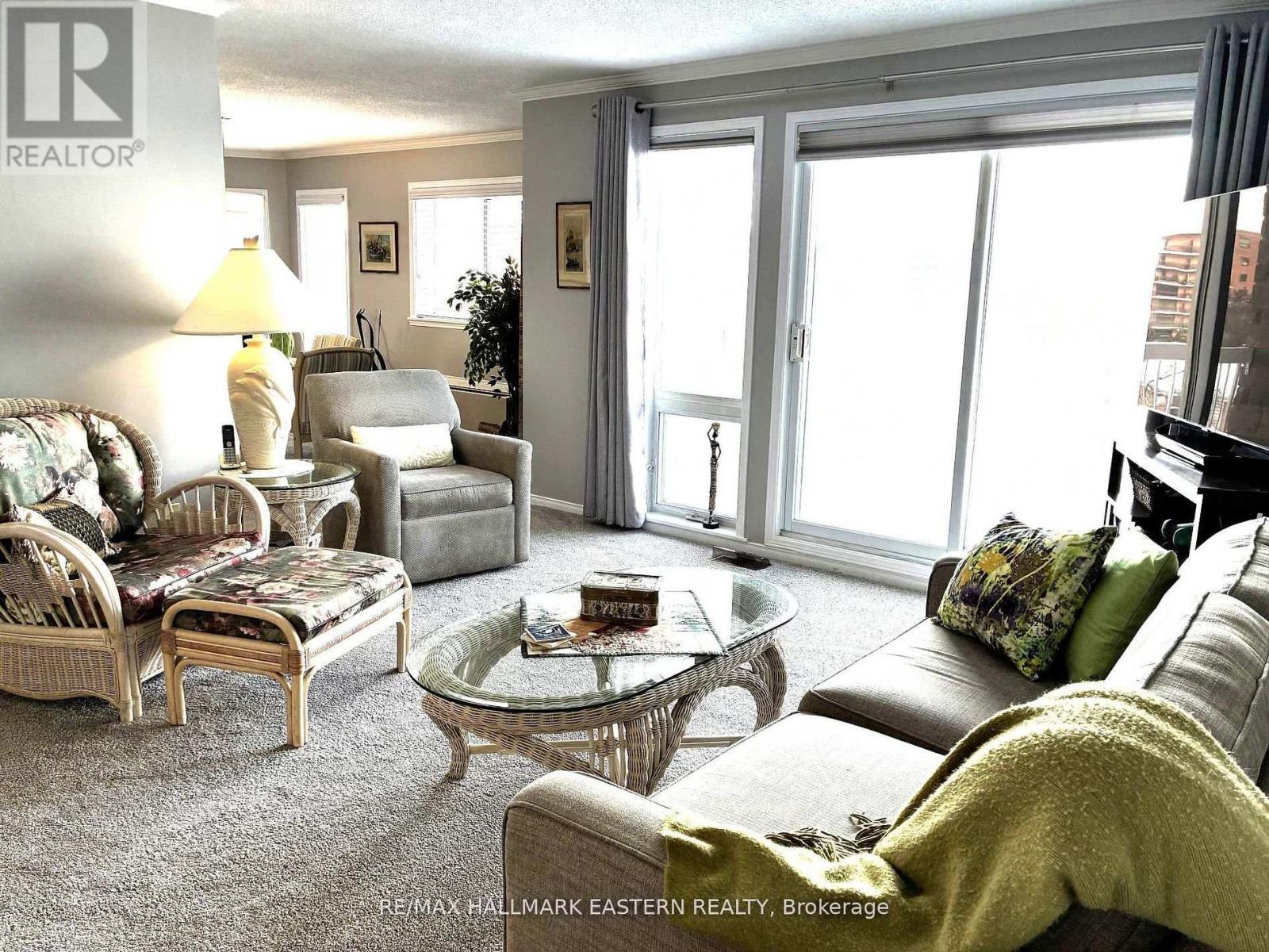 304c - 1099 Clonsilla Avenue S, Peterborough (Otonabee Ward 1), Ontario  K9J 8L8 - Photo 9 - X13000334