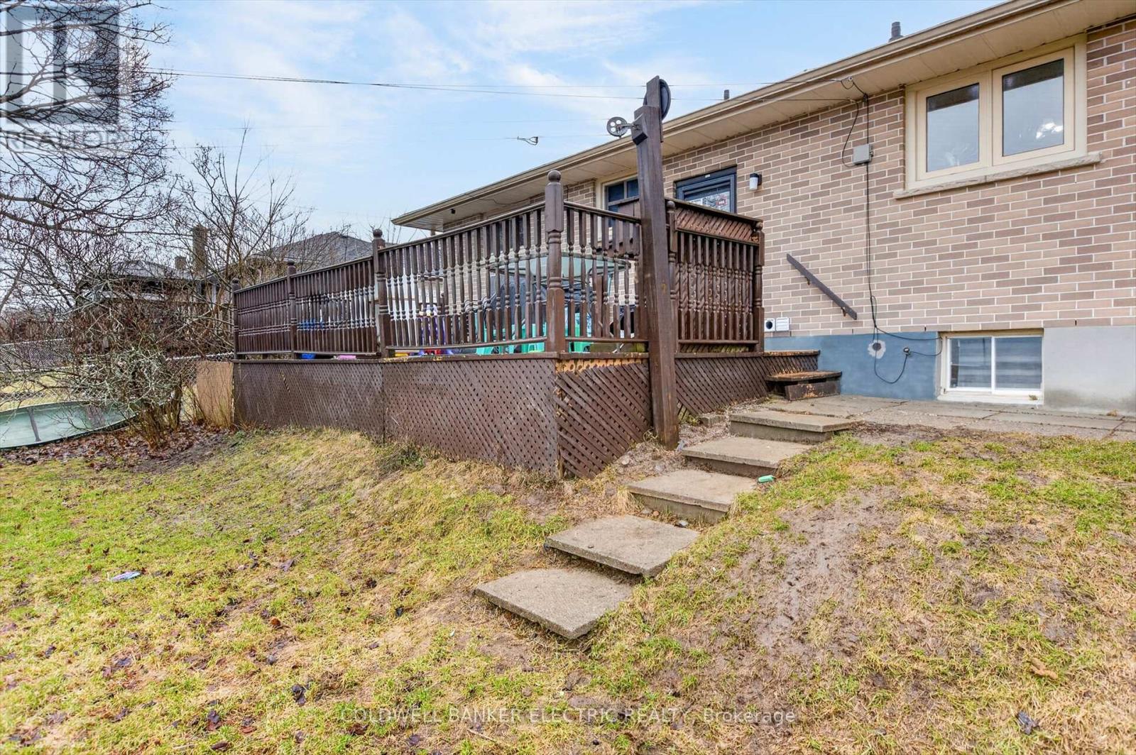 250 Collison Crescent, Peterborough (Ashburnham Ward 4), Ontario  K9J 1A8 - Photo 46 - X13001214