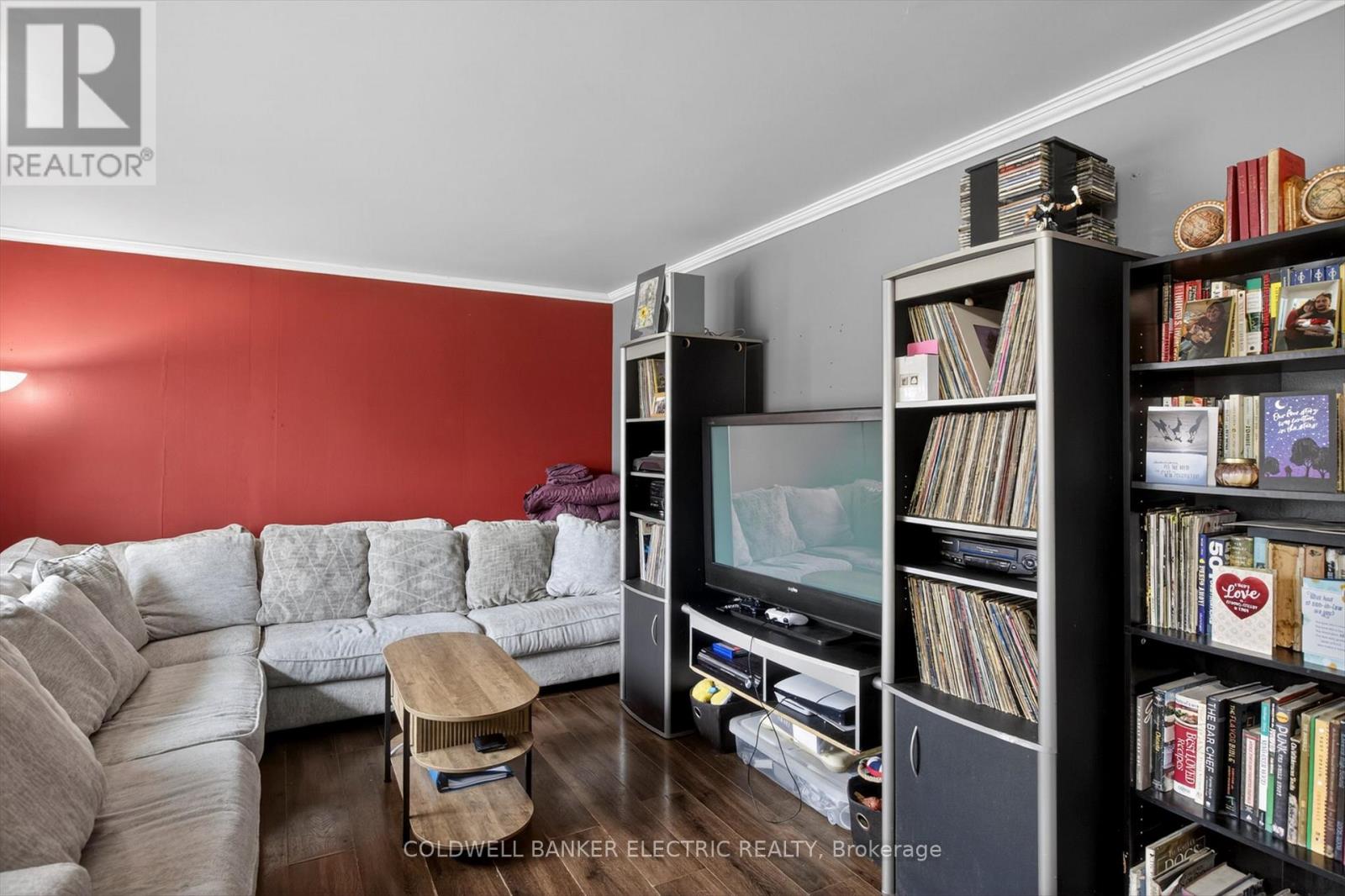 250 Collison Crescent, Peterborough (Ashburnham Ward 4), Ontario  K9J 1A8 - Photo 9 - X13001214