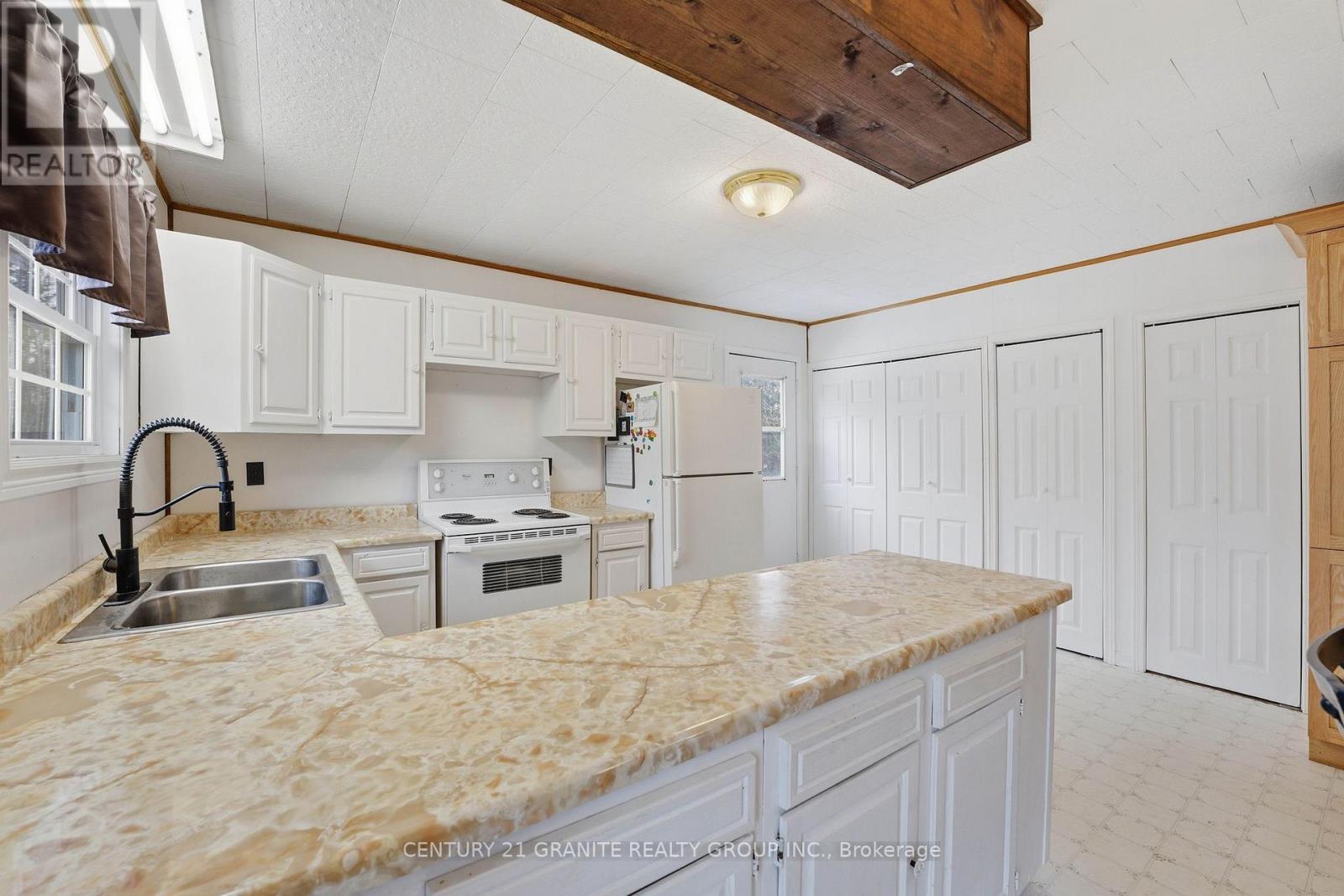 301 Hybla Road, Hastings Highlands (Monteagle Ward), Ontario  K0L 1C0 - Photo 16 - X13001236