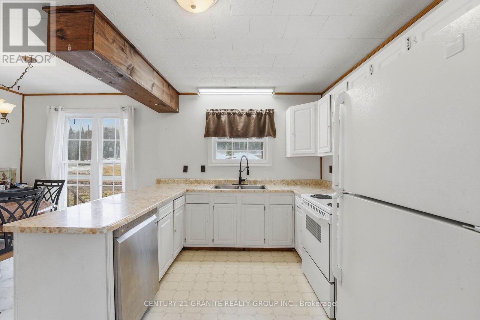 301 Hybla Road, Hastings Highlands (Monteagle Ward), Ontario  K0L 1C0 - Photo 17 - X13001236