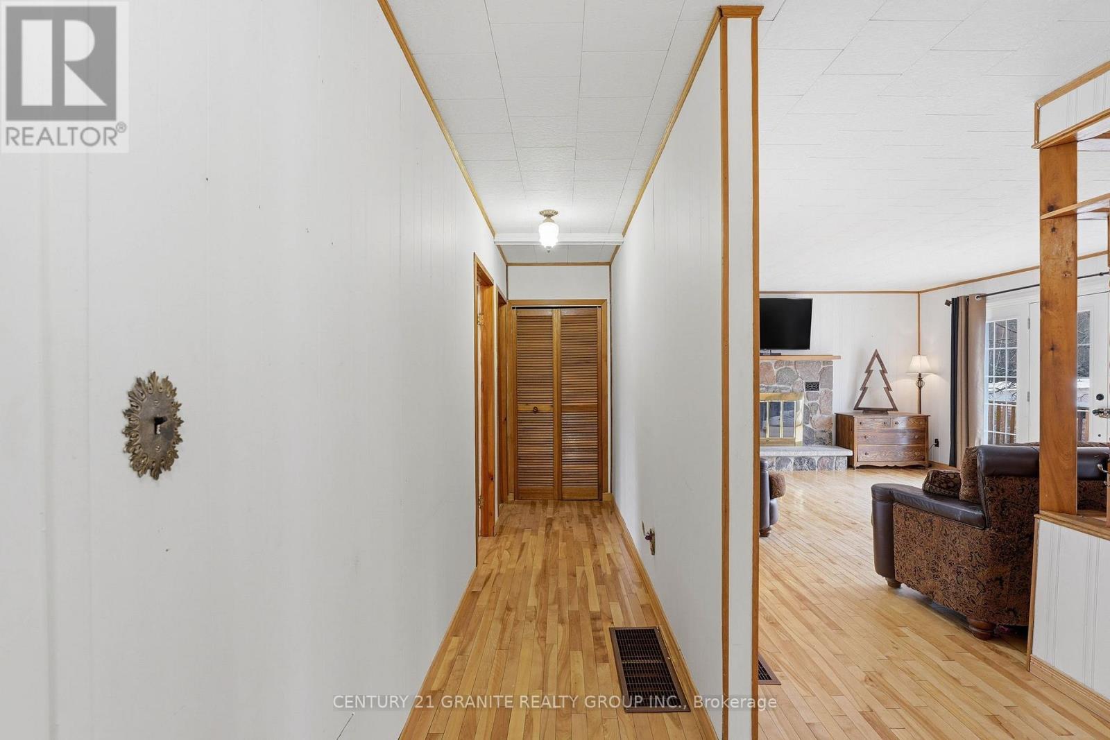 301 Hybla Road, Hastings Highlands (Monteagle Ward), Ontario  K0L 1C0 - Photo 3 - X13001236