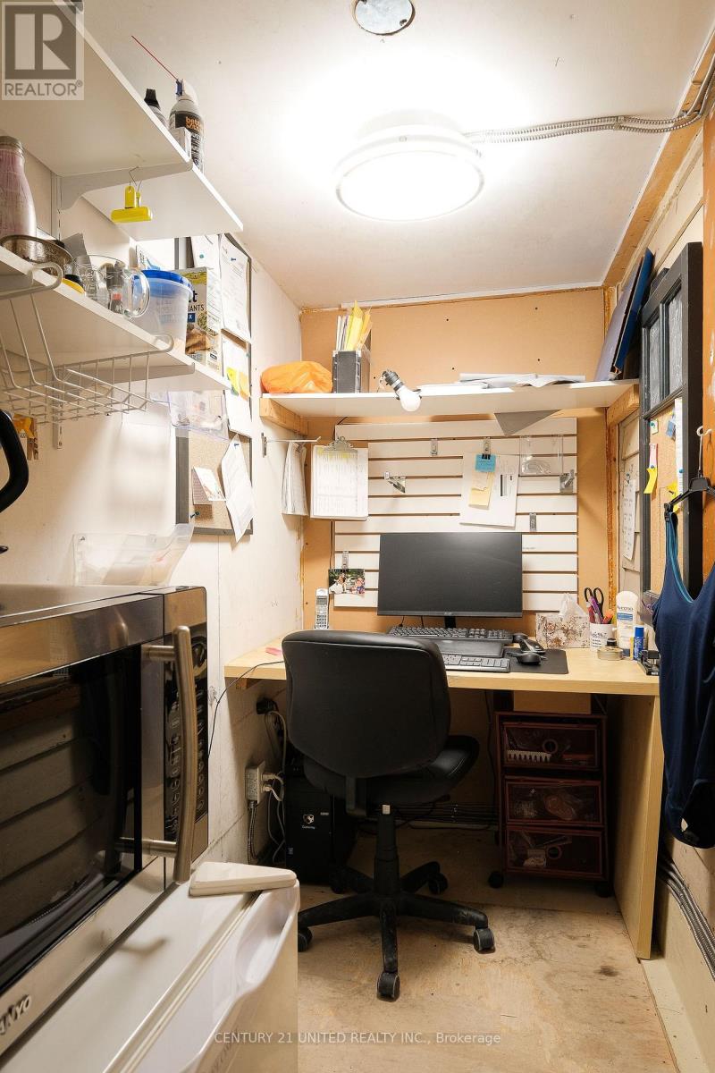 23 Queen Street, Selwyn, Ontario  K0L 2H0 - Photo 18 - X13001408