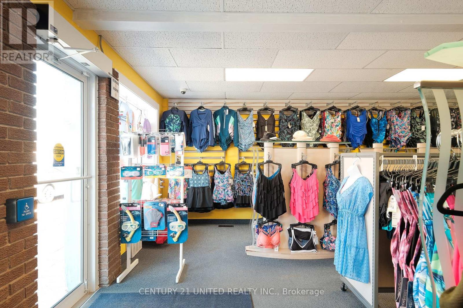 23 Queen Street, Selwyn, Ontario  K0L 2H0 - Photo 3 - X13001408