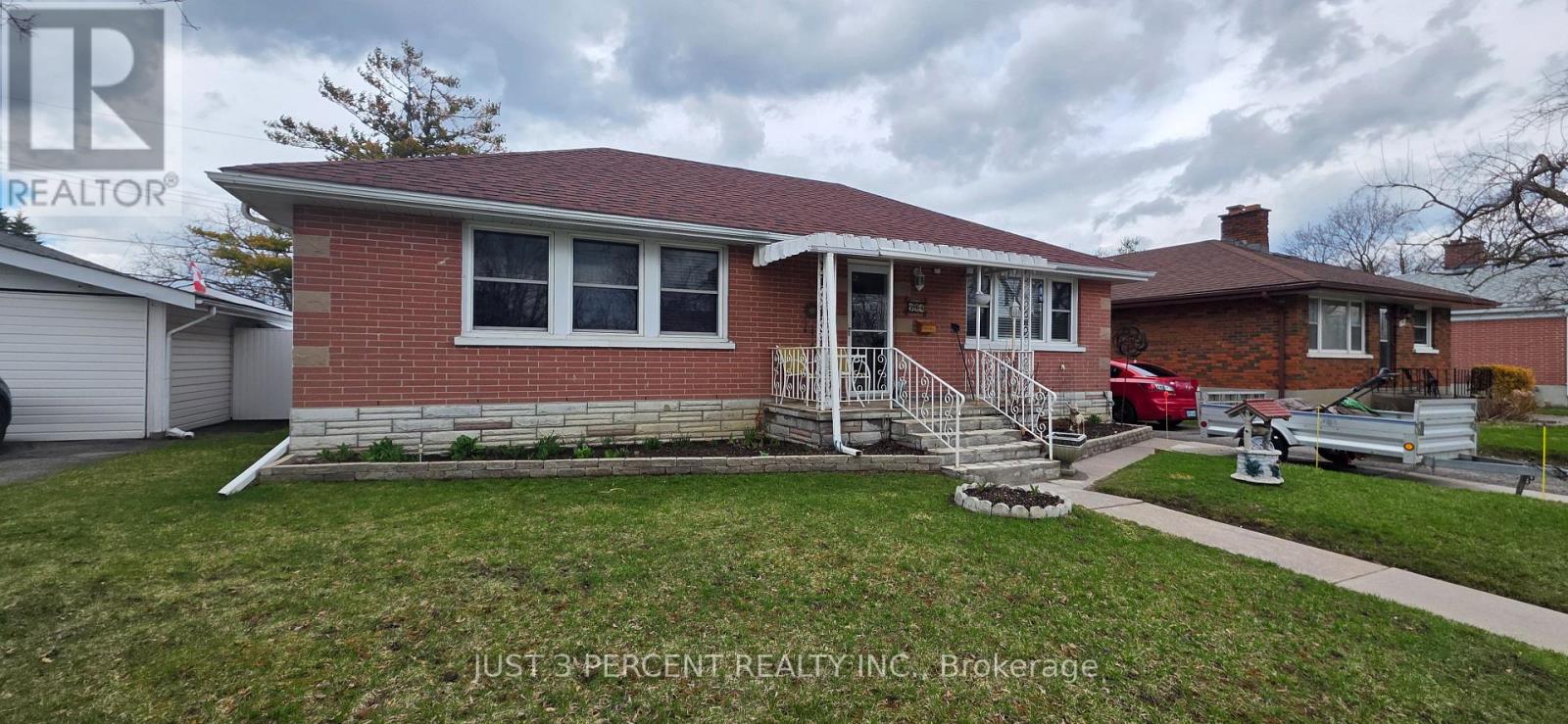 744 Crawford Place, Peterborough (Otonabee Ward 1), Ontario  K9J 3X3 - Photo 2 - X13001620