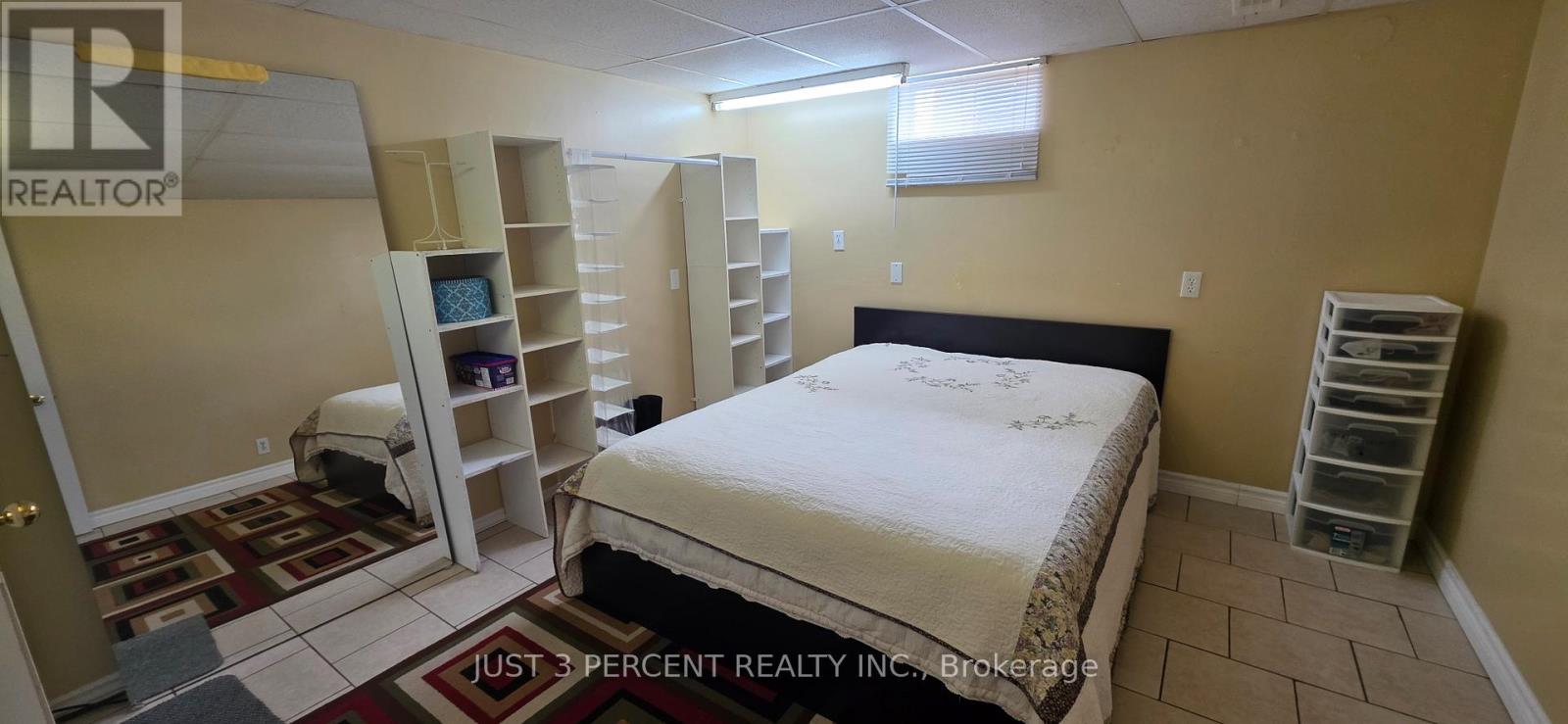 744 Crawford Place, Peterborough (Otonabee Ward 1), Ontario  K9J 3X3 - Photo 38 - X13001620