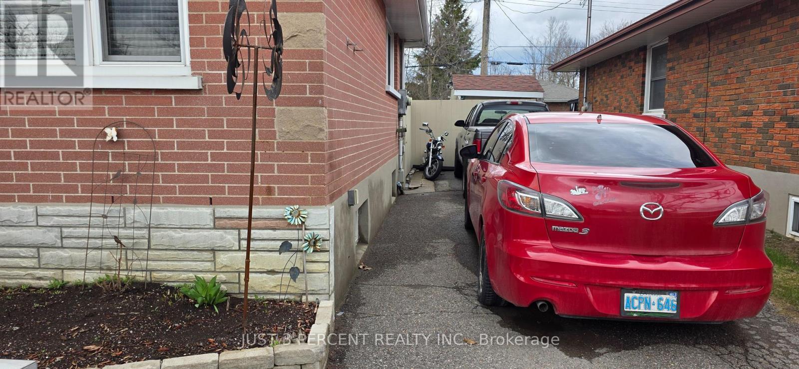 744 Crawford Place, Peterborough (Otonabee Ward 1), Ontario  K9J 3X3 - Photo 49 - X13001620