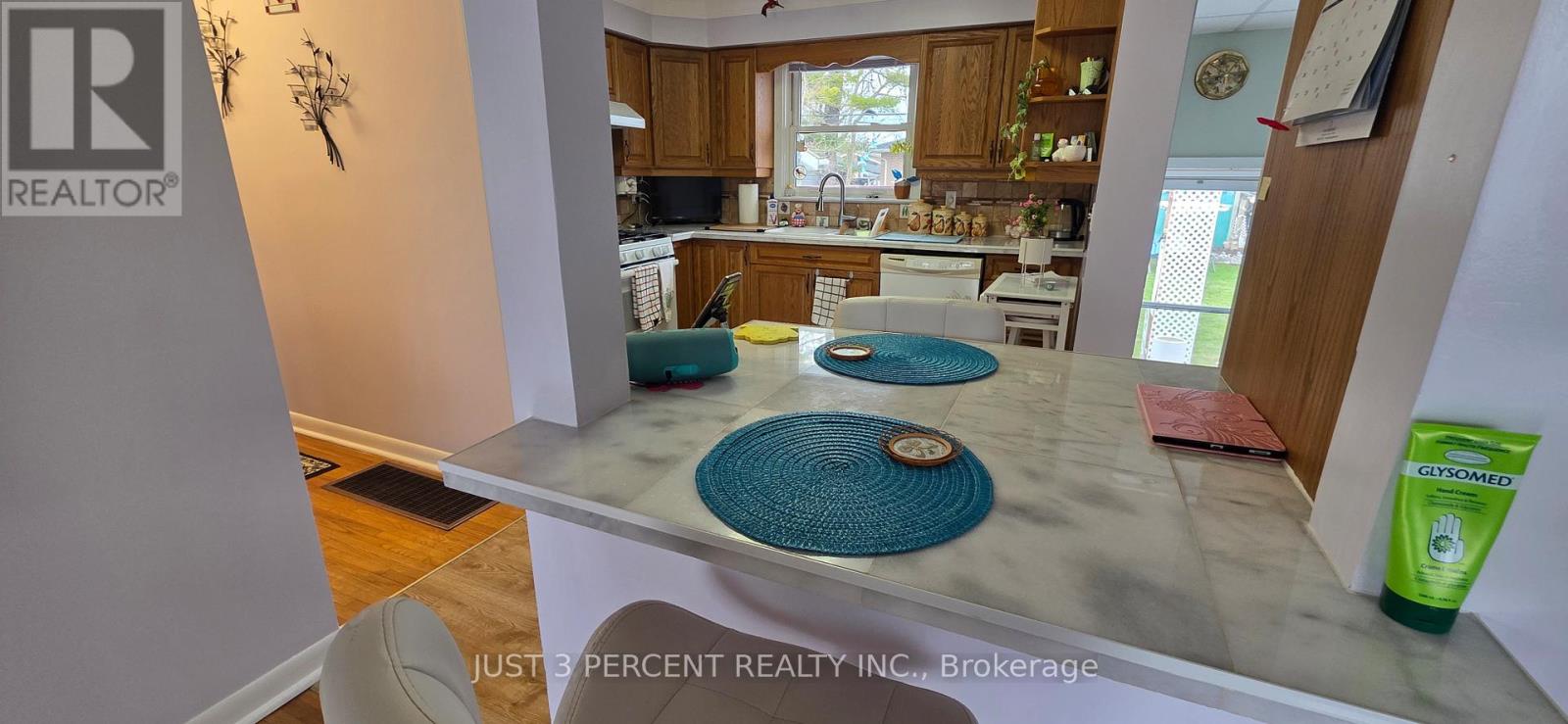 744 Crawford Place, Peterborough (Otonabee Ward 1), Ontario  K9J 3X3 - Photo 7 - X13001620