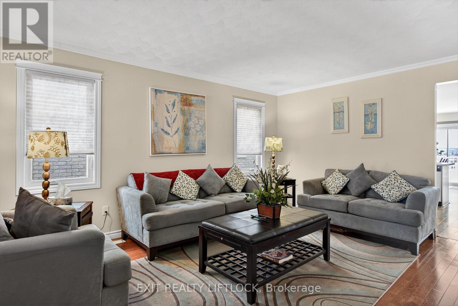 1724 Glenforest Boulevard, Peterborough (Monaghan Ward 2), Ontario  K9K 2P5 - Photo 5 - X13001724