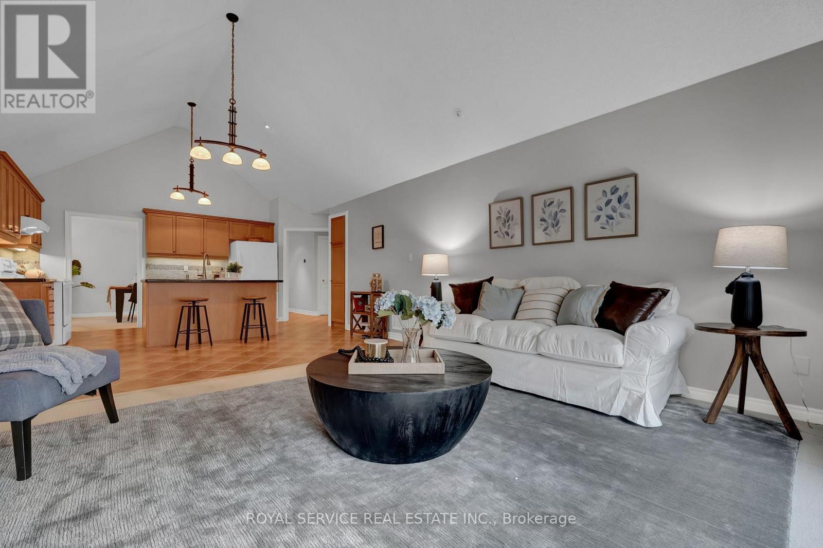 5 - 350 Lakebreeze Drive, Clarington (Newcastle), Ontario  L1B 0A2 - Photo 5 - E13002128