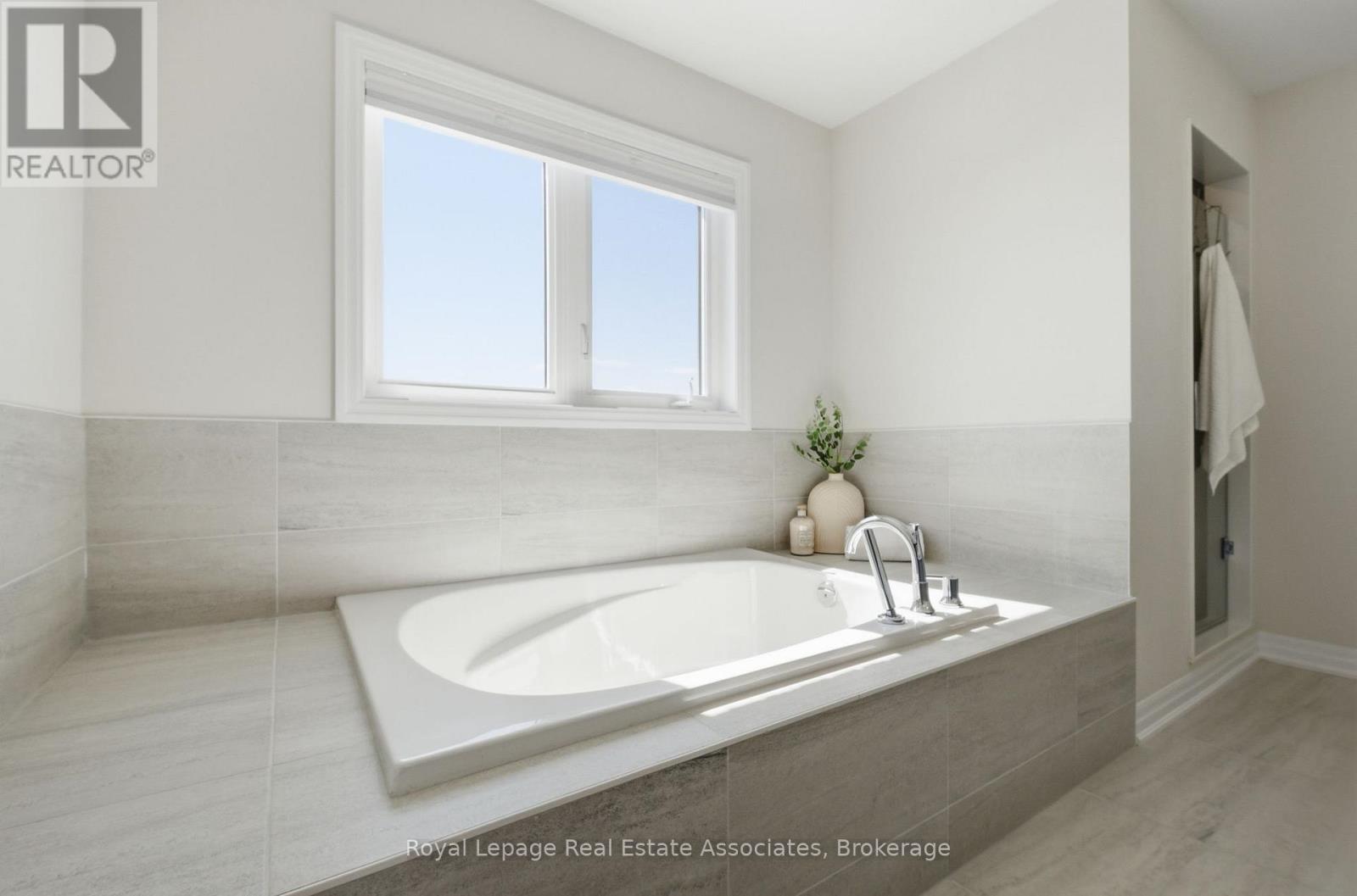 103 Northrop Avenue, Clarington (Newcastle), Ontario  L1B 0W8 - Photo 22 - E13002866